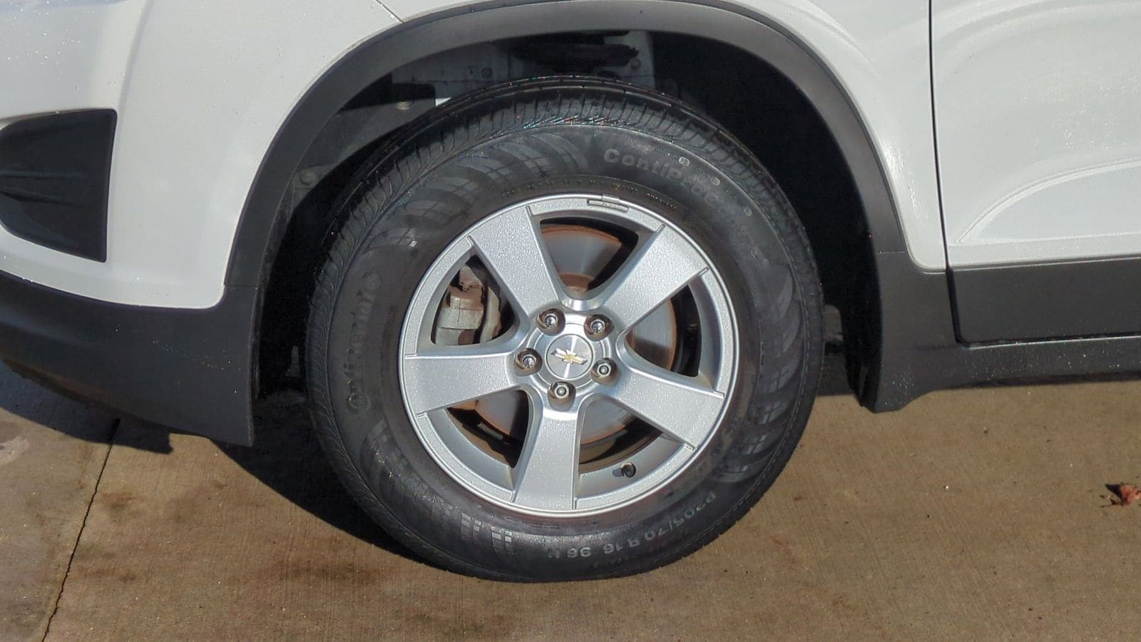 Thumbnail: 2016 Chevrolet Trax - 14