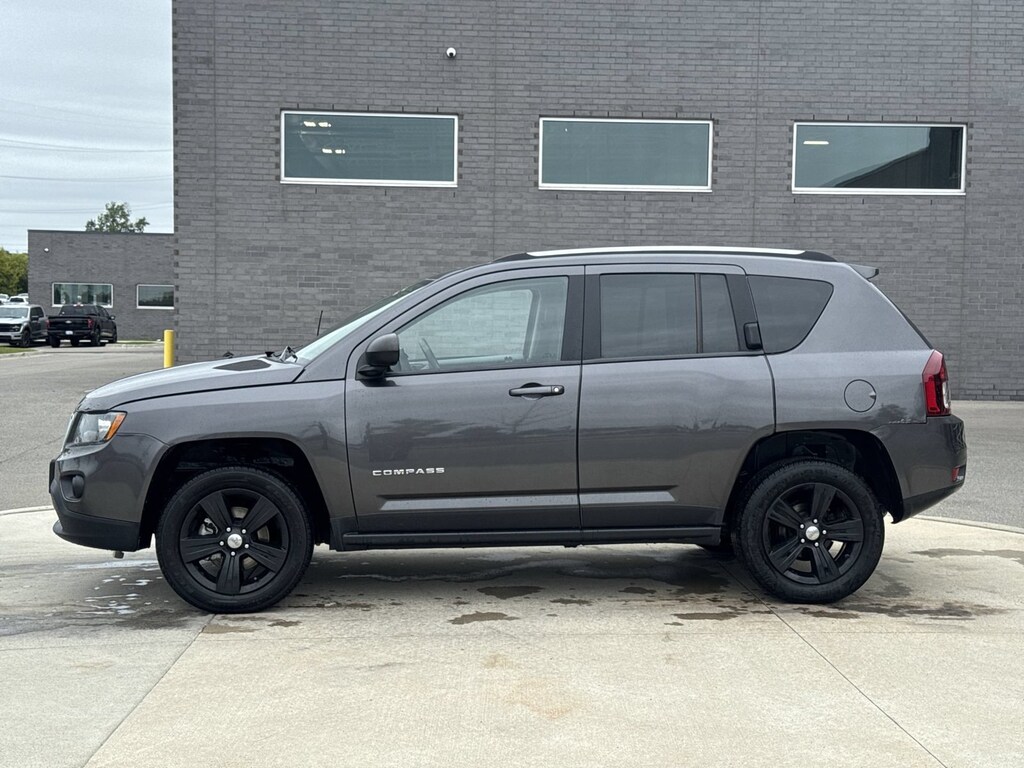 Used 2017 Jeep Compass Sport SUV