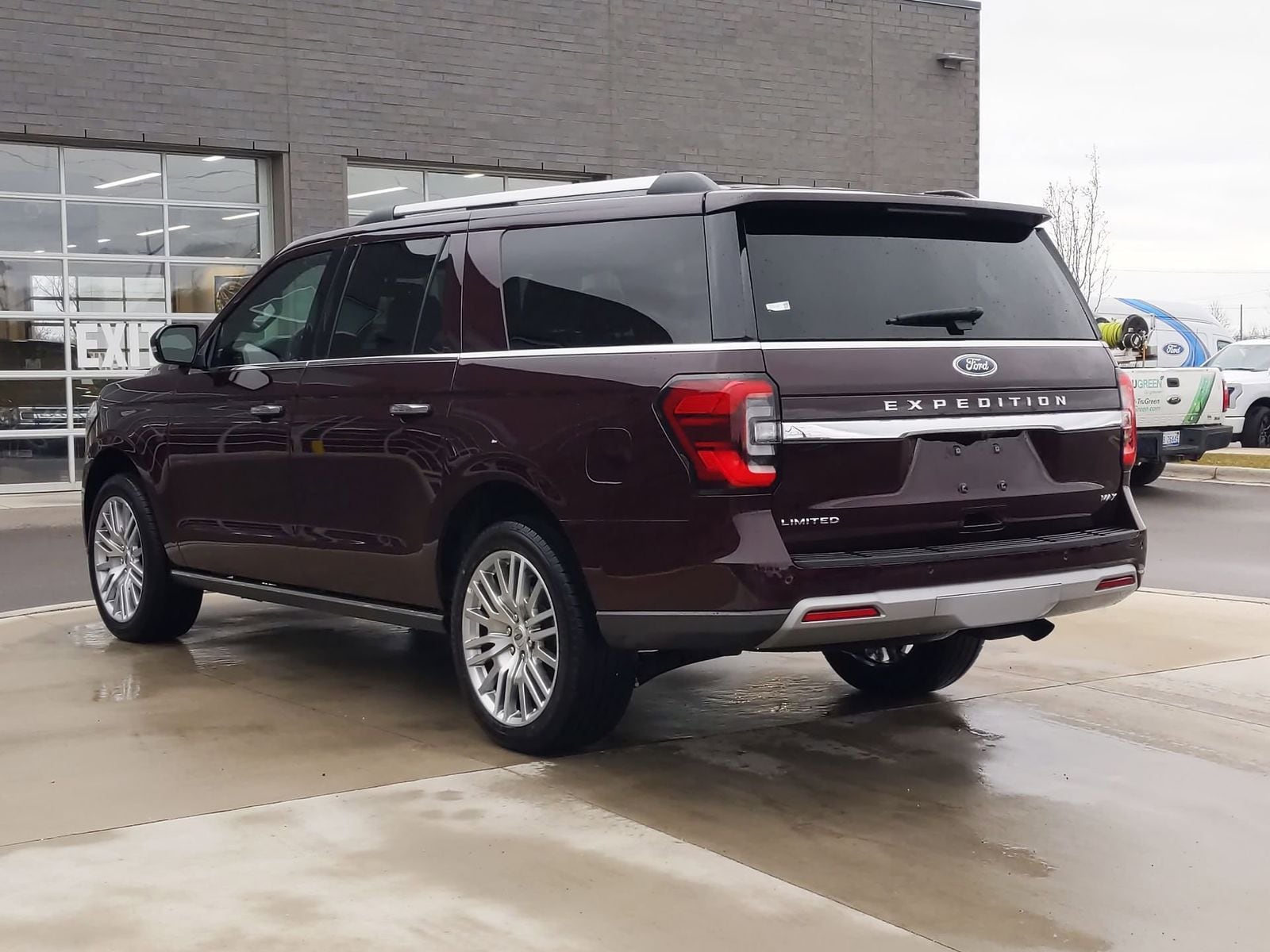 Thumbnail: 2024 Ford Expedition MAX - 4