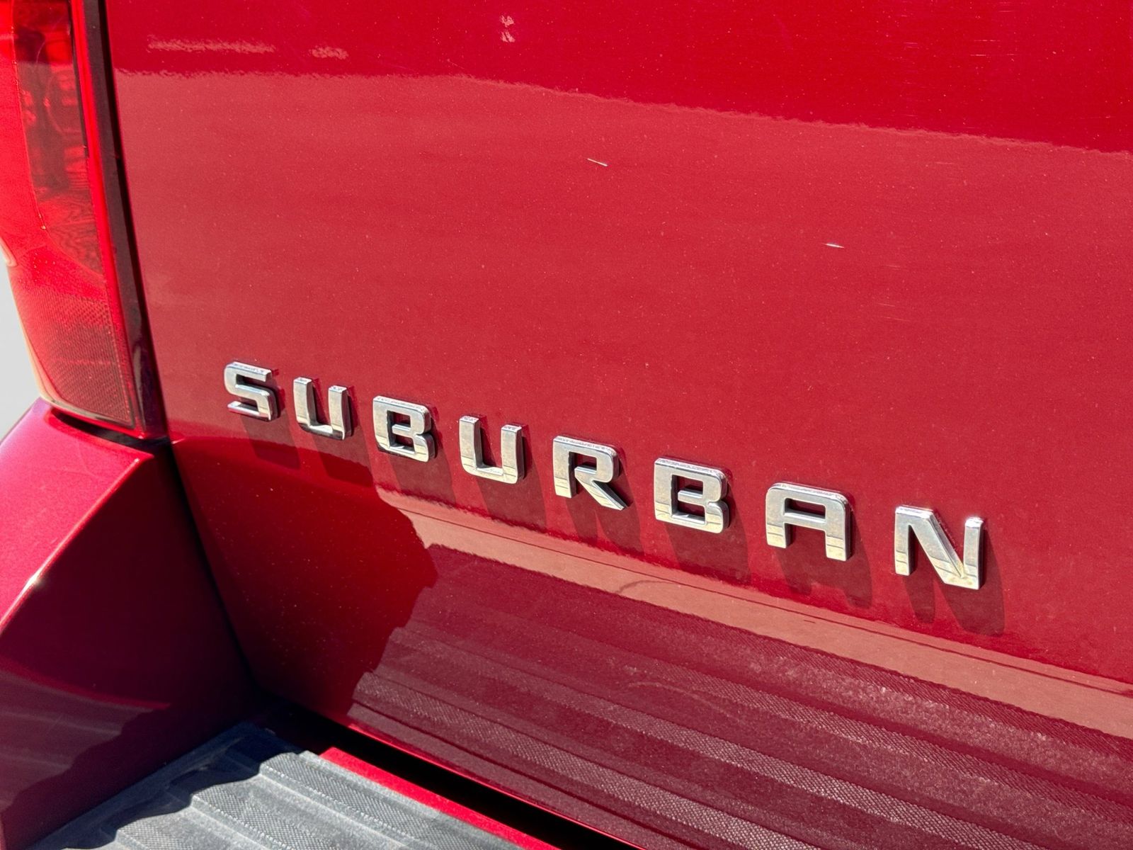 Thumbnail: 2012 Chevrolet Suburban - 15
