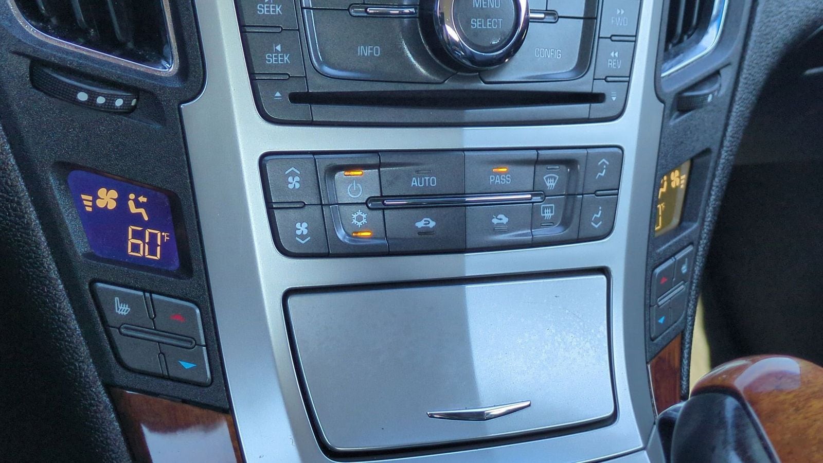 Thumbnail: 2011 Cadillac CTS - 33