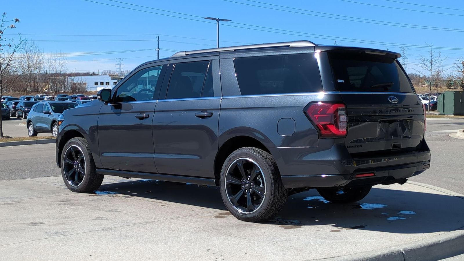 2024 Ford Expedition MAX Limited photo 3