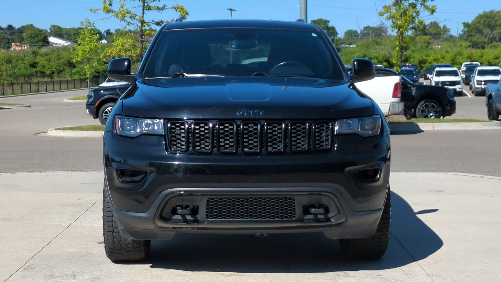Thumbnail: 2020 Jeep Grand Cherokee - 7