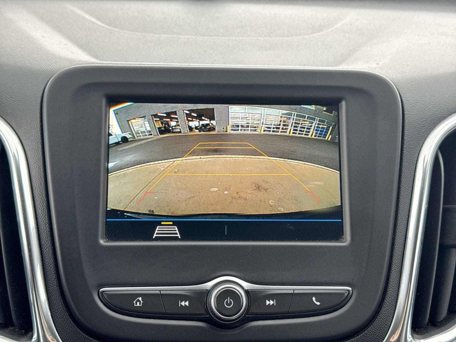 Thumbnail: 2019 Chevrolet Equinox - 33