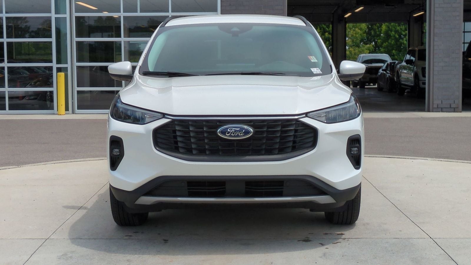Thumbnail: 2025 Ford Escape - 9