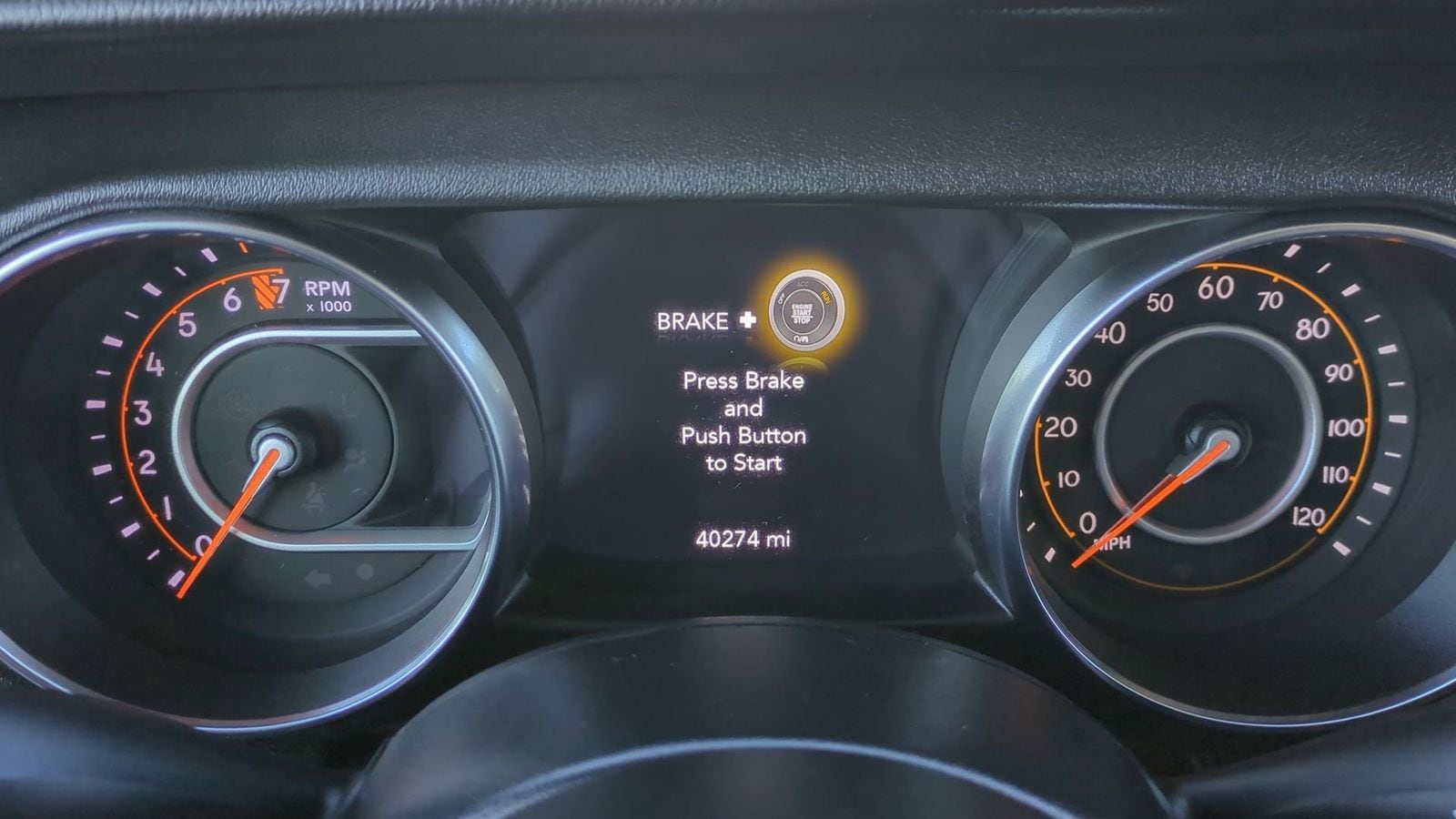 Thumbnail: 2022 Jeep Wrangler - 38