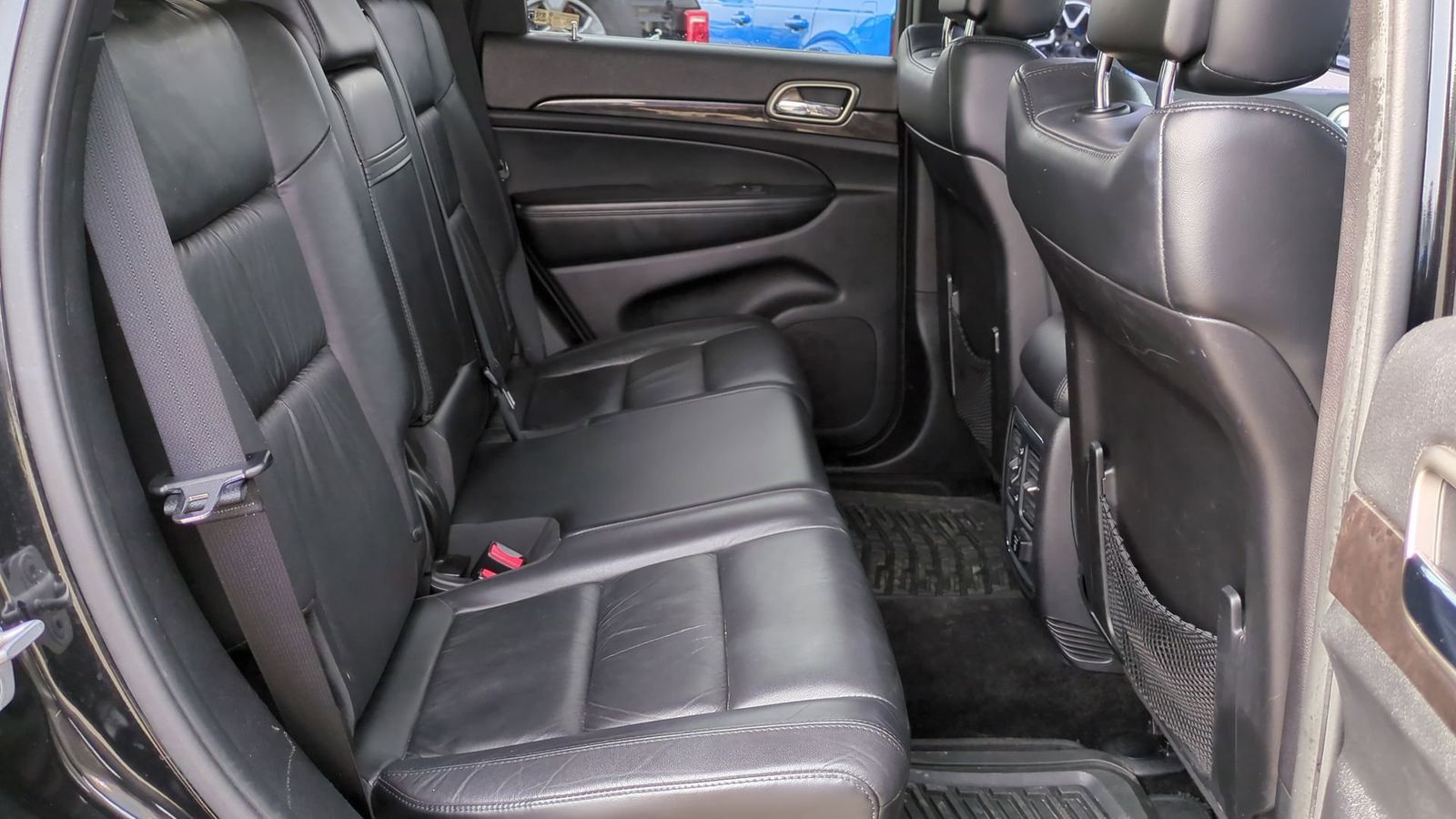 2013 Jeep Grand Cherokee Laredo 19