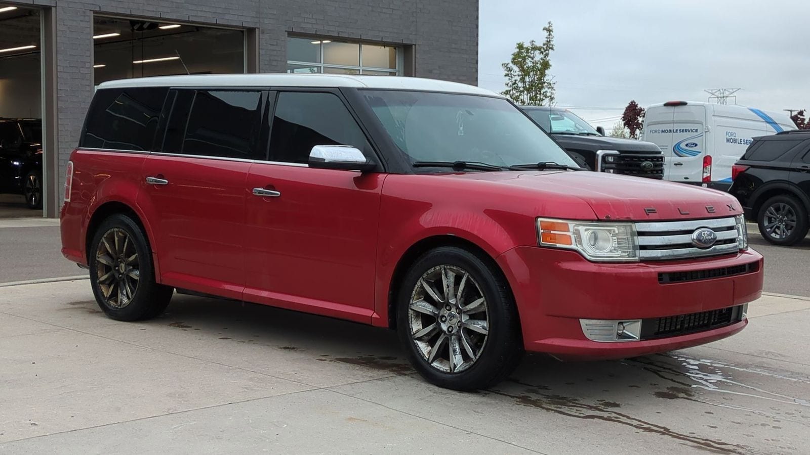 Thumbnail: 2010 Ford Flex - 8