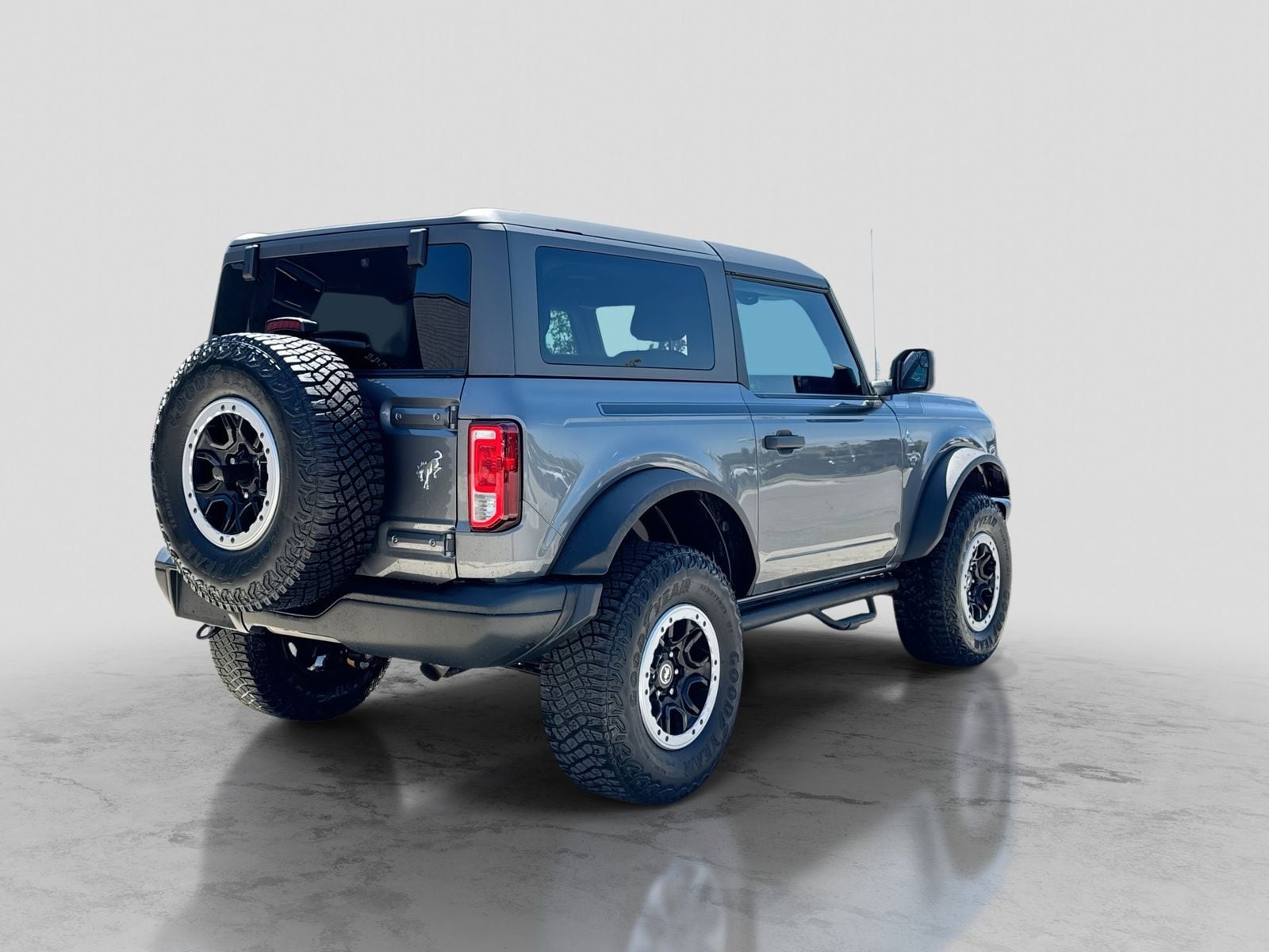 Thumbnail: 2022 Ford Bronco - 8