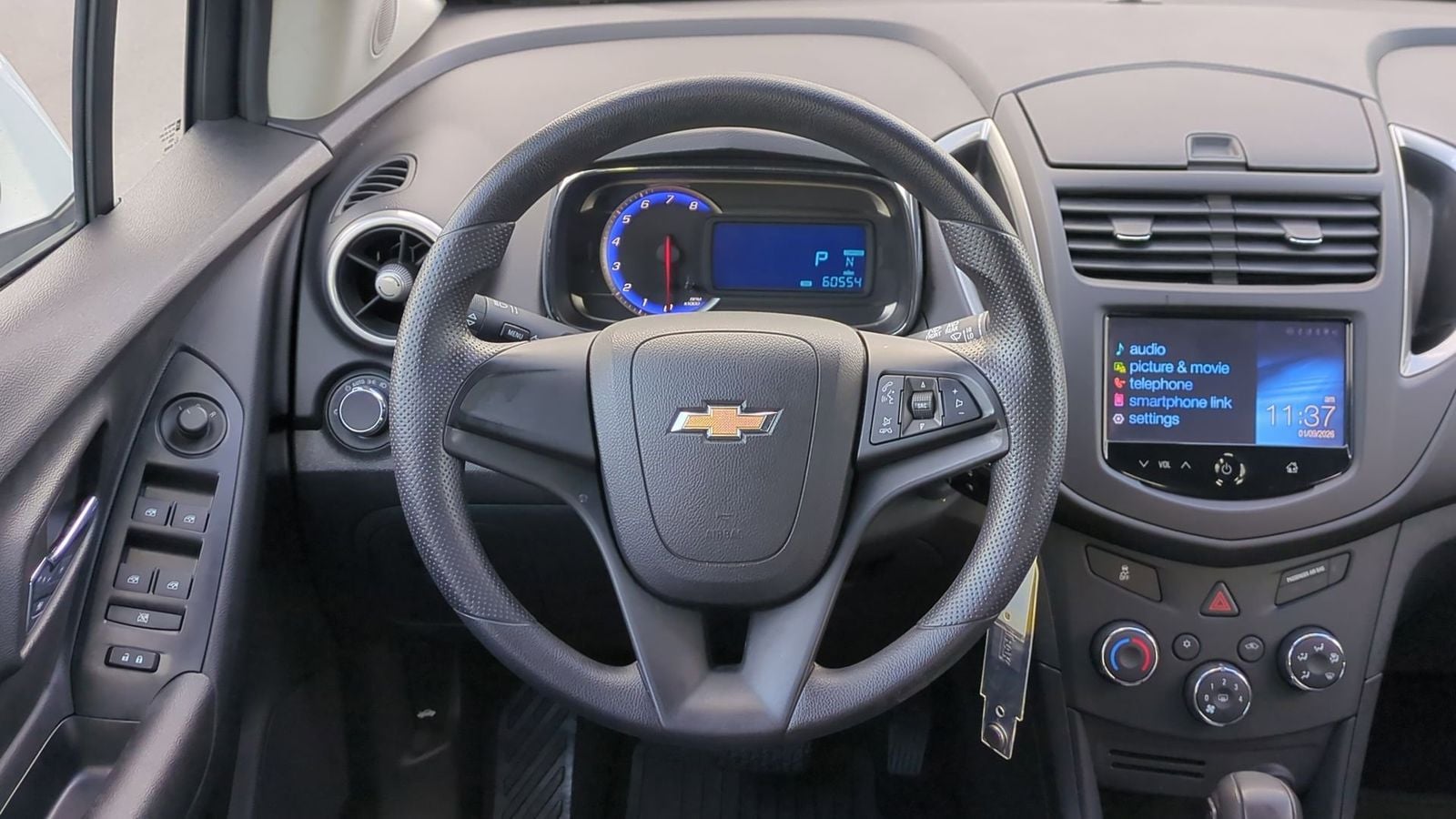 Thumbnail: 2016 Chevrolet Trax - 23
