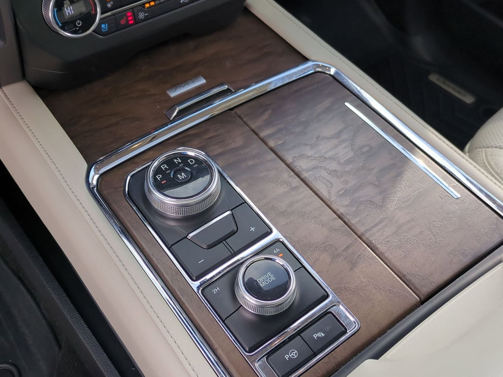 Thumbnail: 2019 Ford Expedition - 38