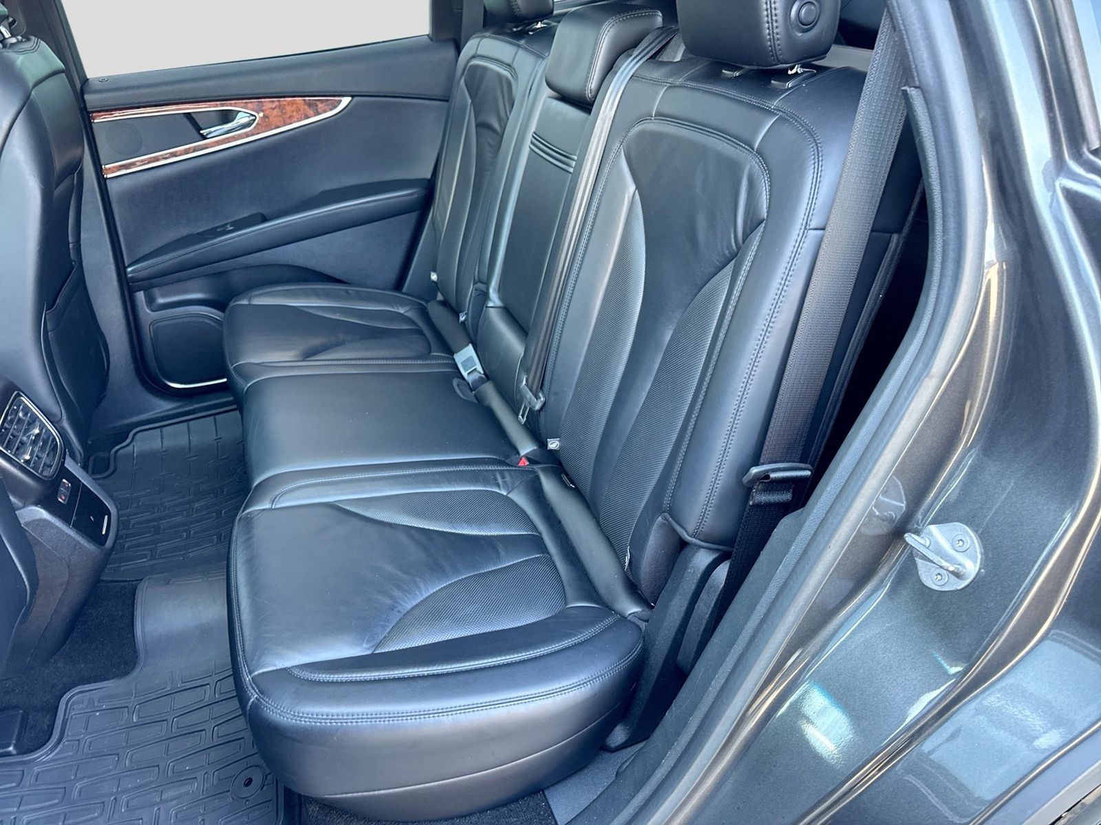 Thumbnail: 2019 Lincoln Nautilus - 20
