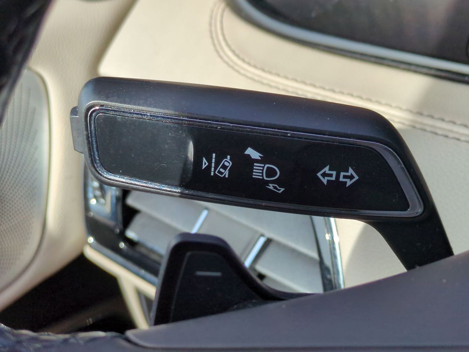 Thumbnail: 2018 Lincoln Navigator L - 35