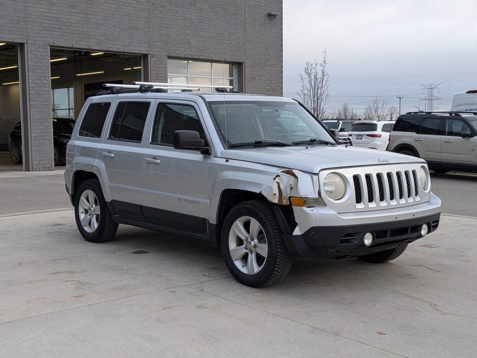 Thumbnail: 2012 Jeep Patriot - 9