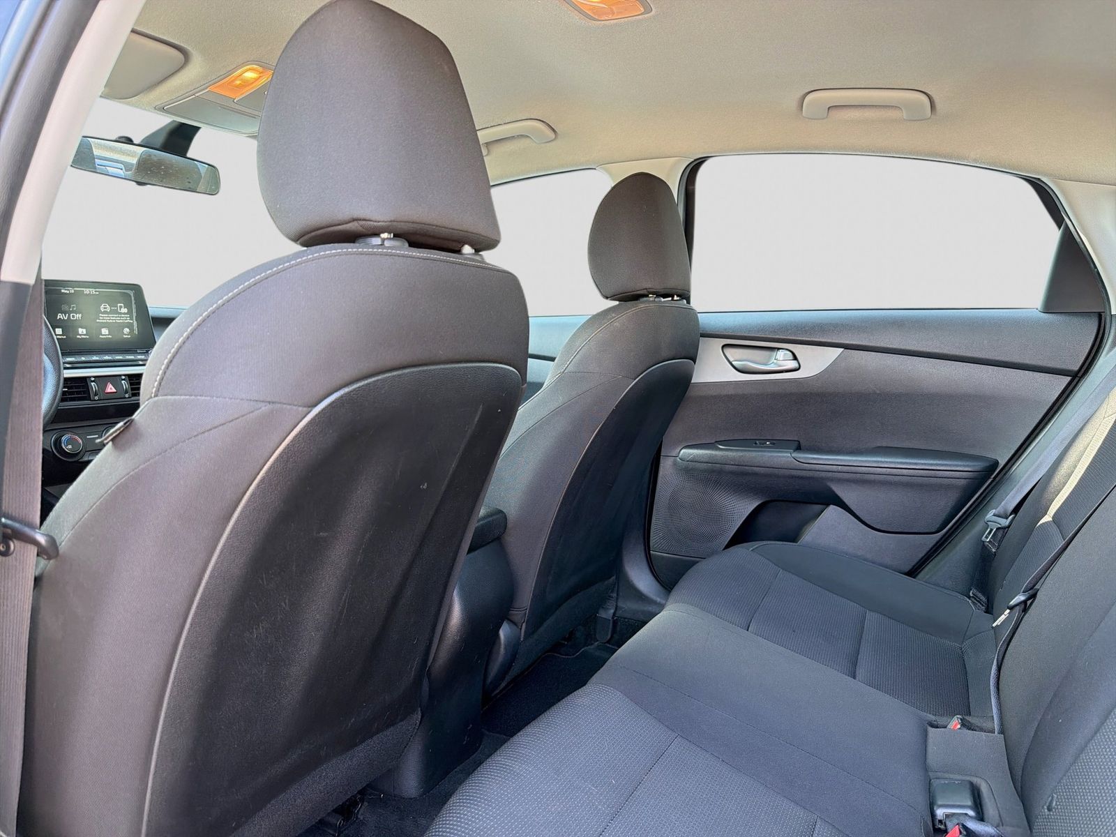 Thumbnail: 2021 Kia Forte - 19