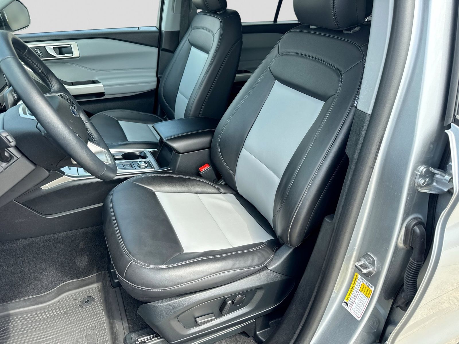 Thumbnail: 2023 Ford Explorer - 14