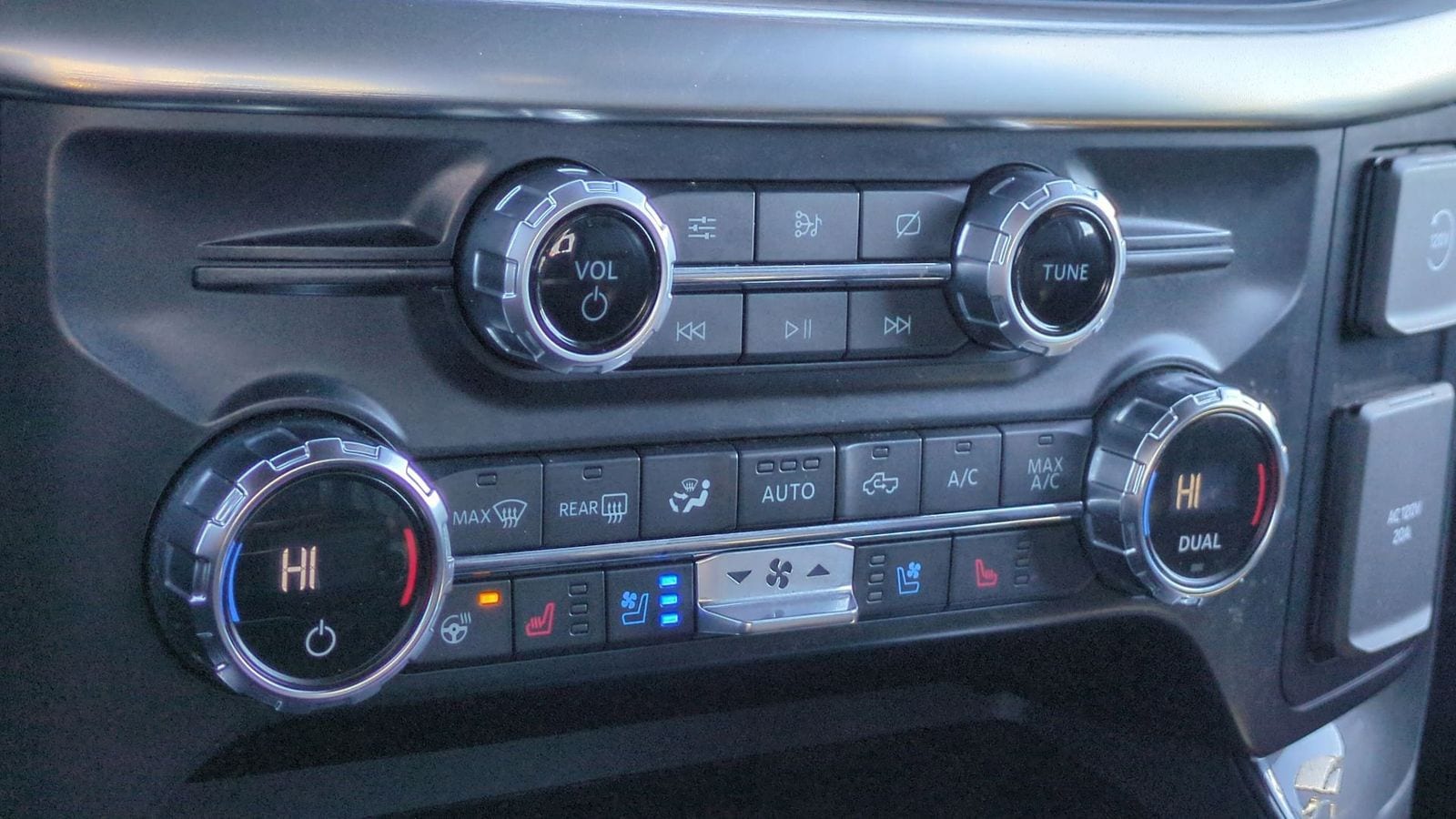 Thumbnail: 2021 Ford F-150 - 36