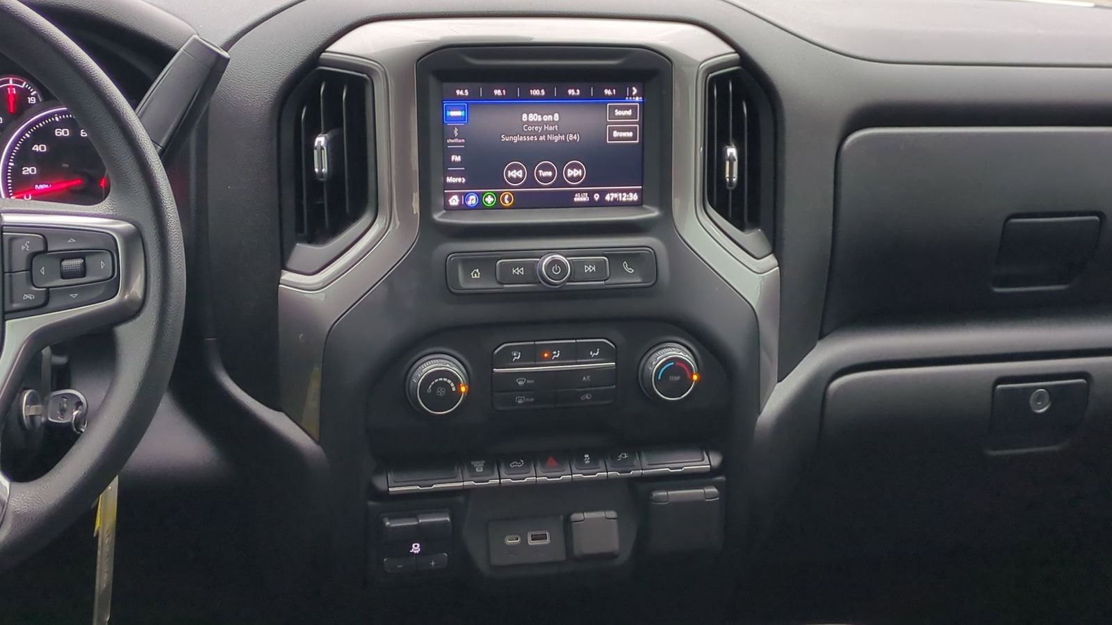 Thumbnail: 2021 Chevrolet Silverado 2500 - 32