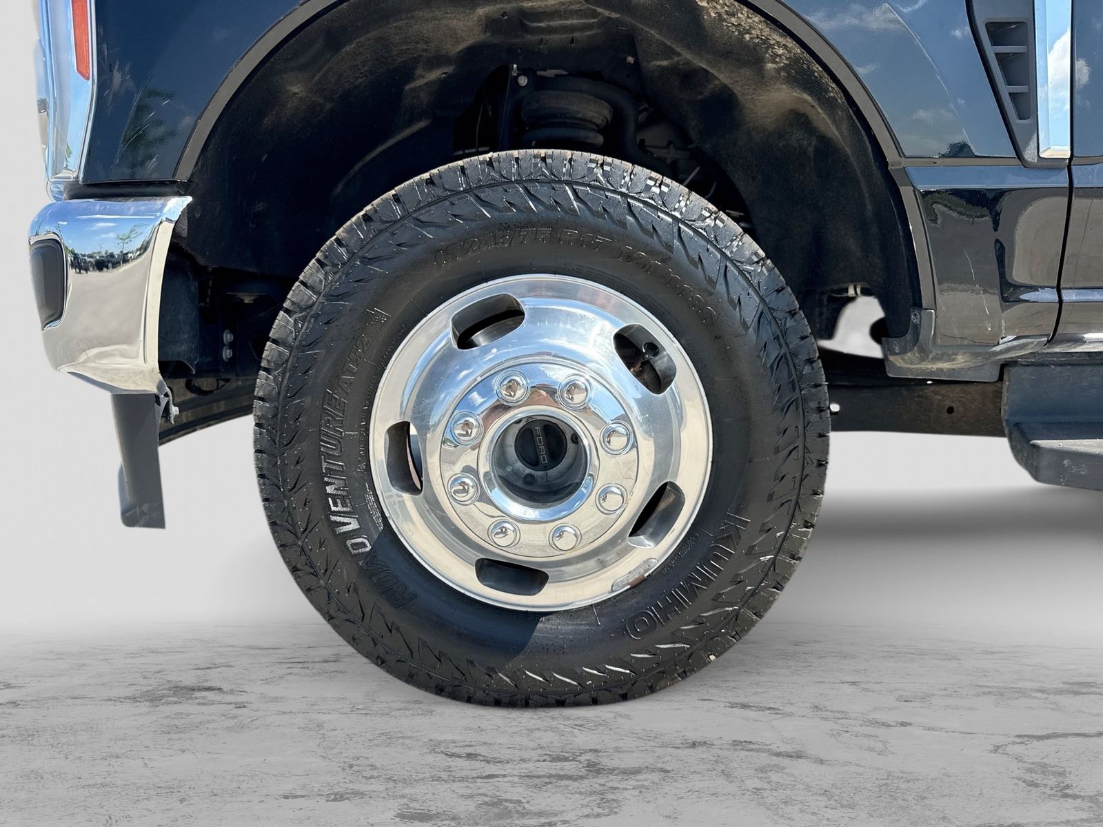 Thumbnail: 2023 Ford F-350 - 18