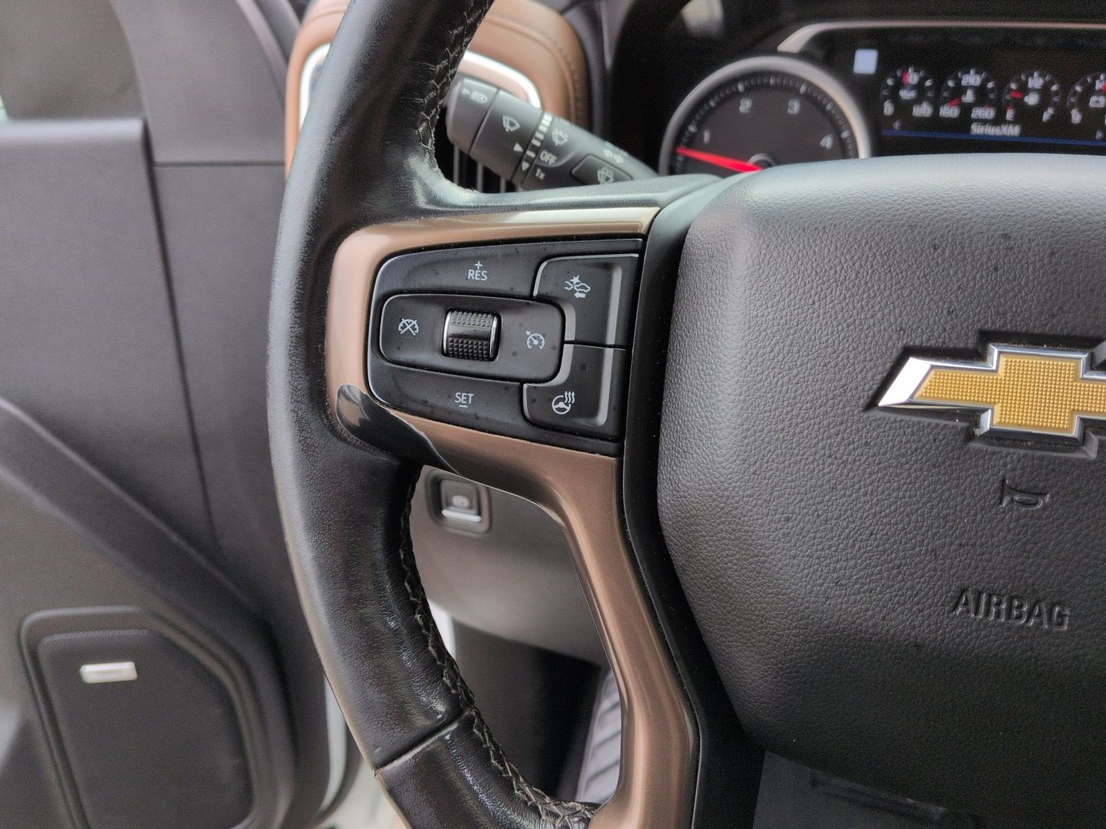 Thumbnail: 2021 Chevrolet Silverado 2500 - 30