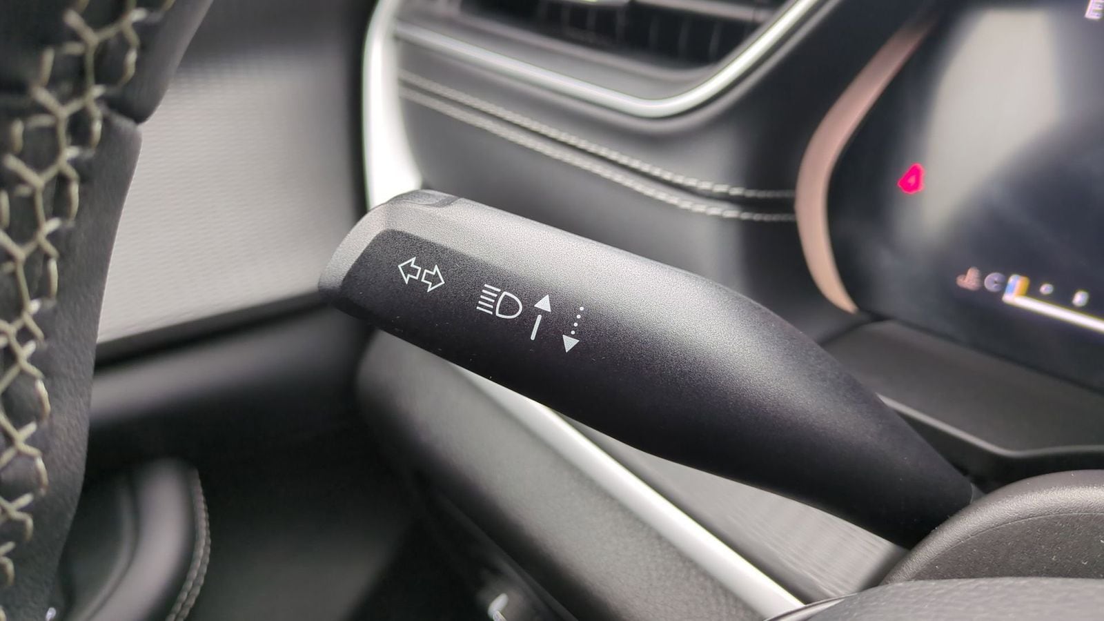 Thumbnail: 2023 Jeep Grand Cherokee - 31