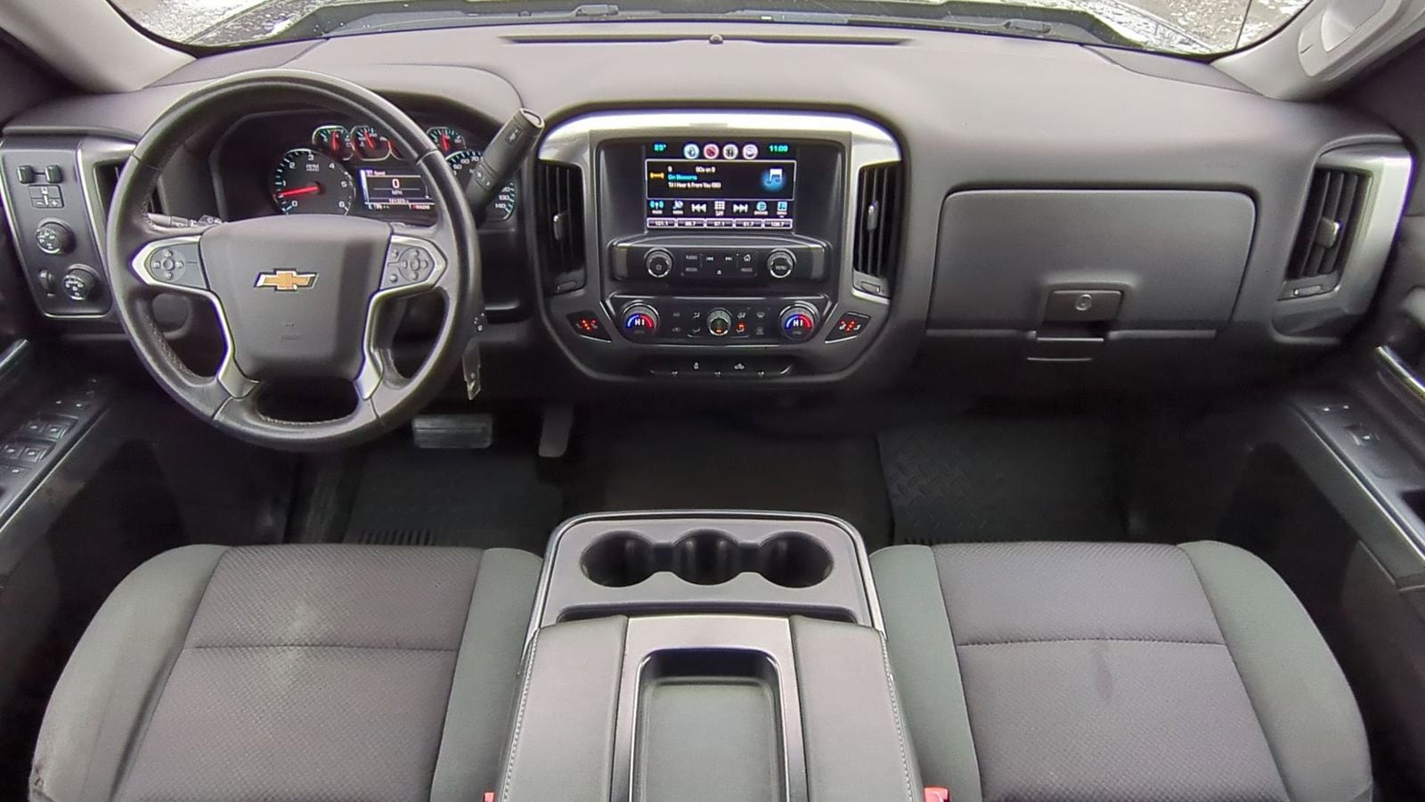 Thumbnail: 2016 Chevrolet Silverado 1500 - 17
