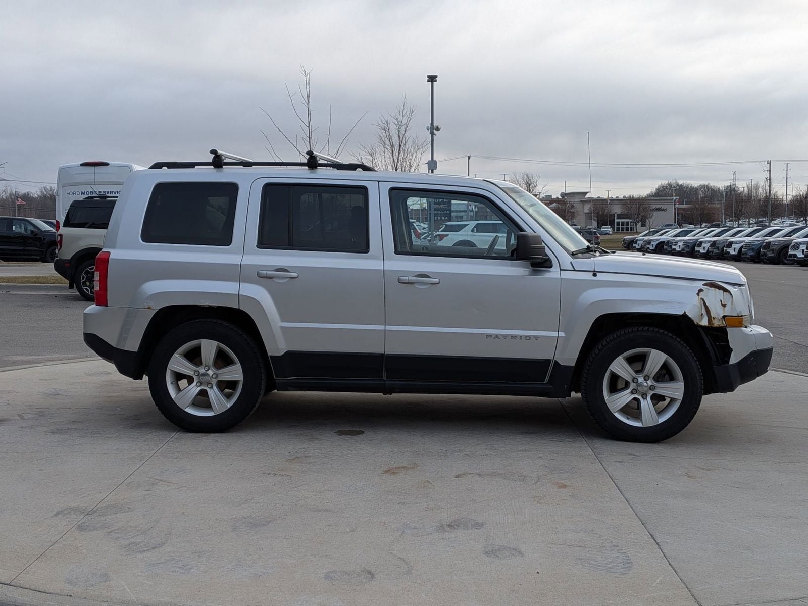 Thumbnail: 2012 Jeep Patriot - 7