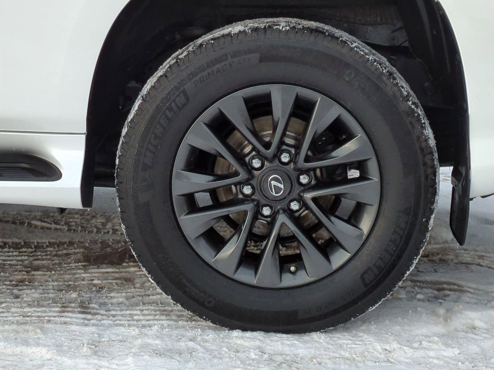 Thumbnail: 2020 Lexus GX - 16