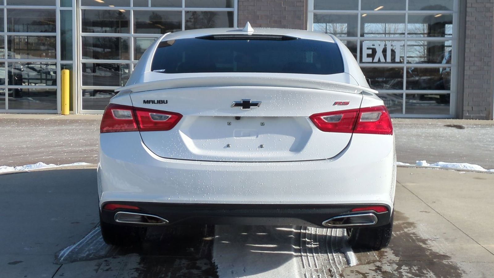 Thumbnail: 2022 Chevrolet Malibu - 5