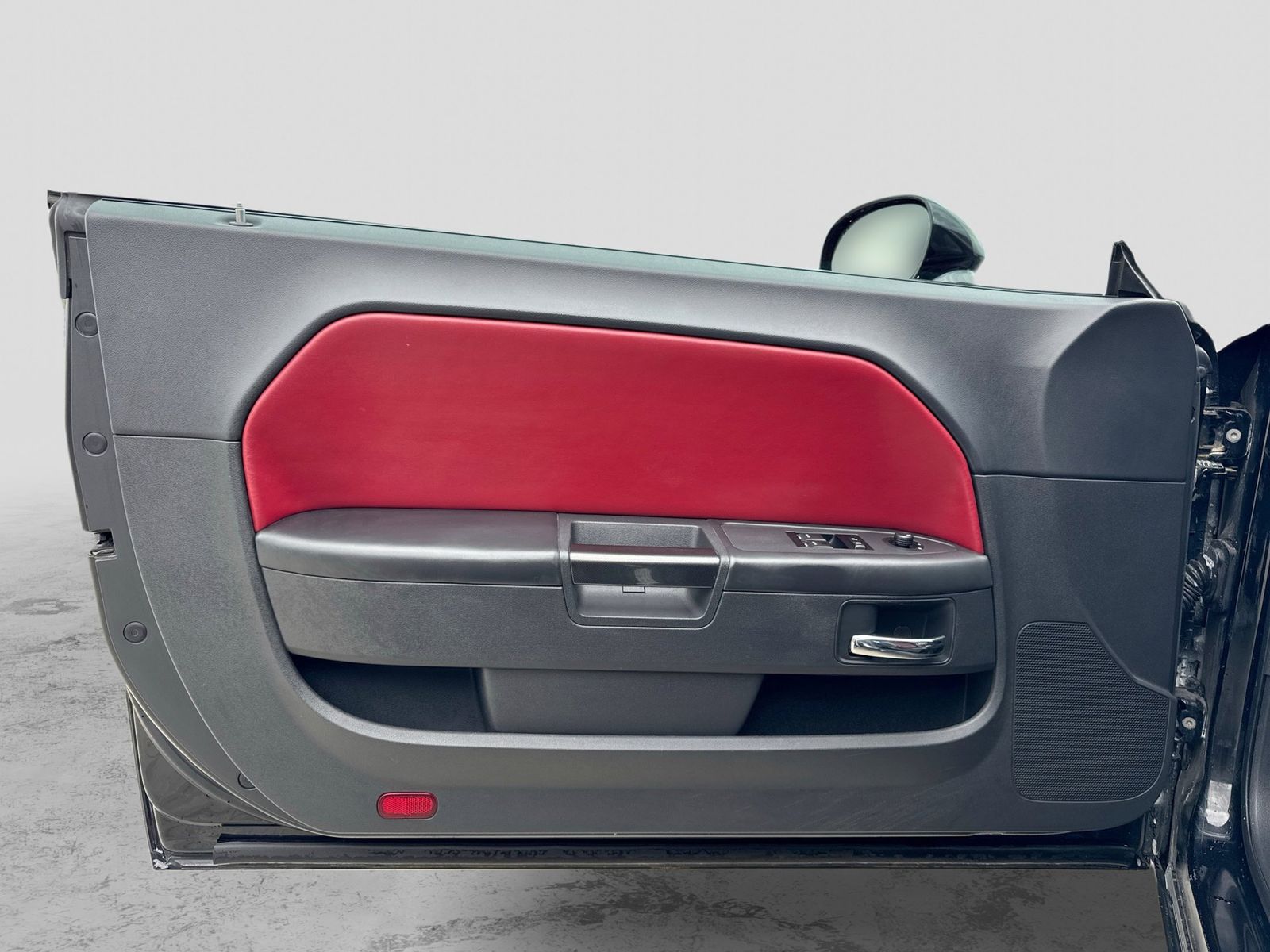 Thumbnail: 2013 Dodge Challenger - 34