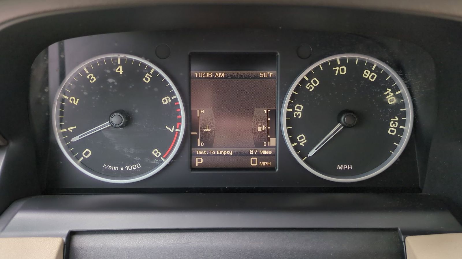 Thumbnail: 2011 Land Rover LR4 - 35