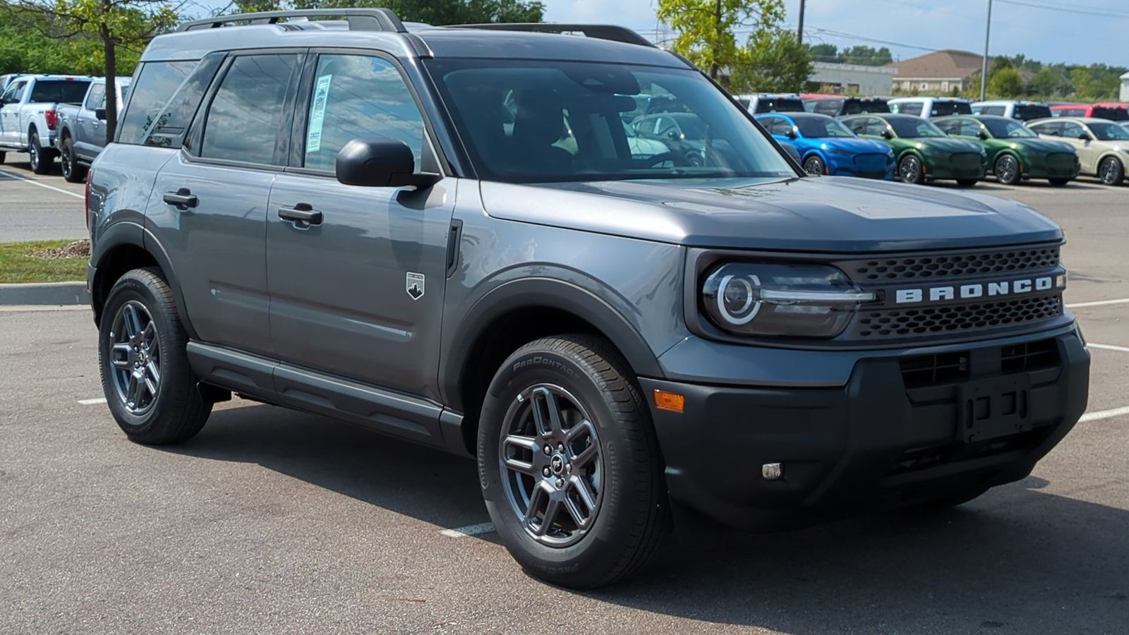 Thumbnail: 2025 Ford Bronco Sport - 14