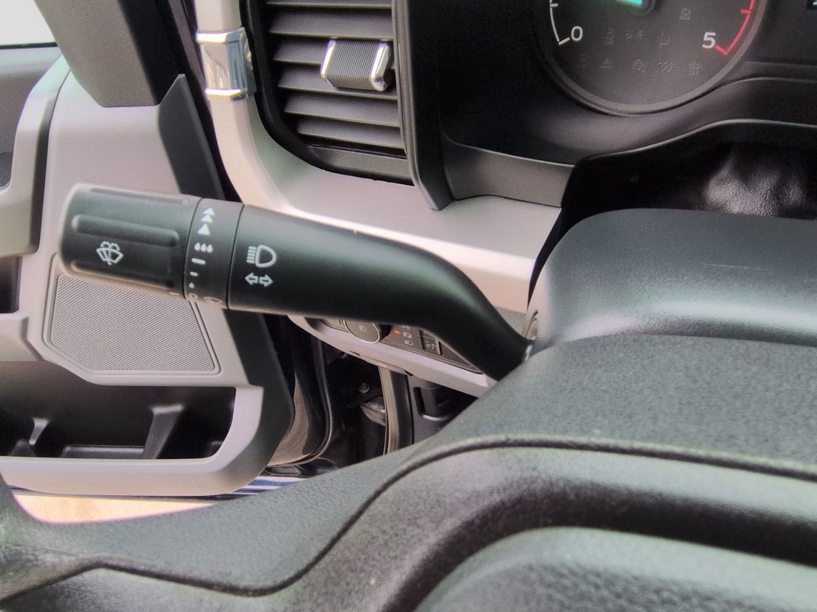 Thumbnail: 2023 Ford F-250 - 29