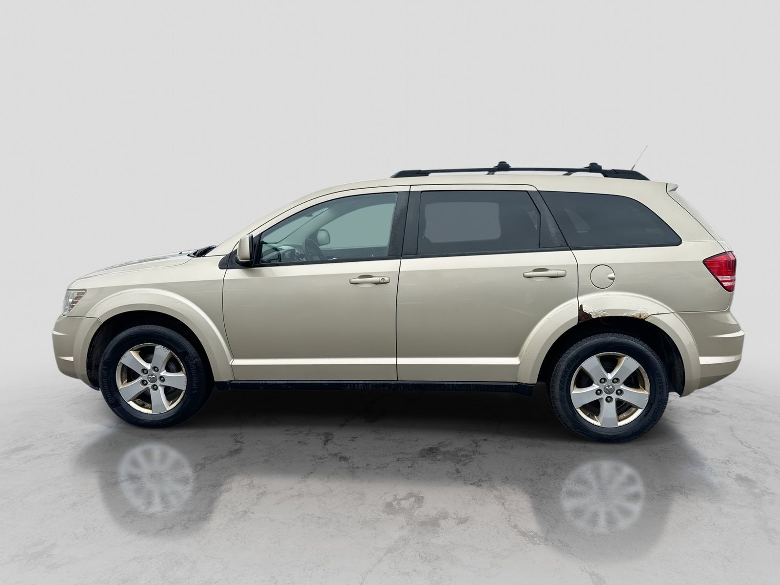 Used 2010 Dodge Journey SXT with VIN 3D4PG5FV9AT108716 for sale in Washington, MI