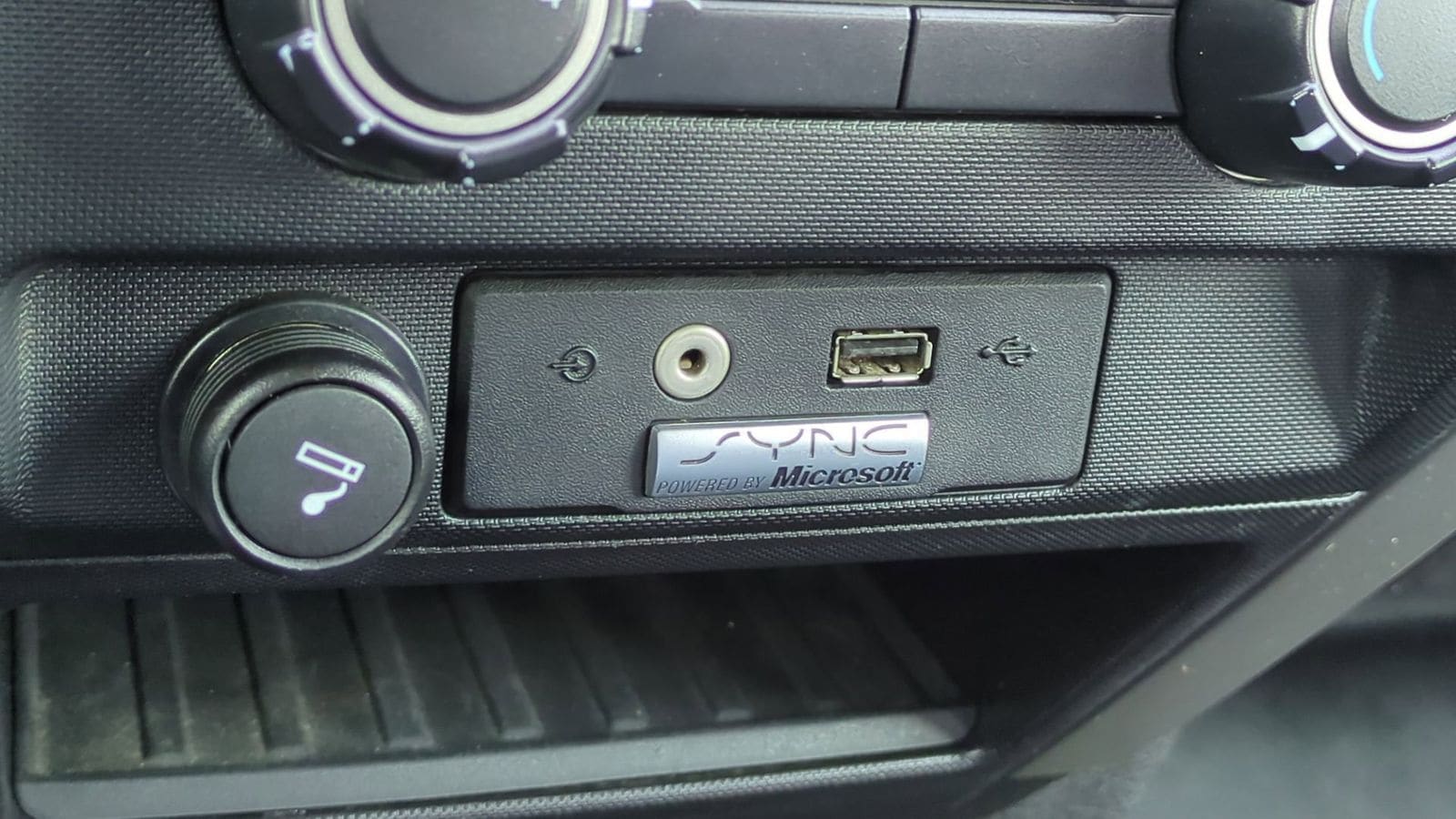 Thumbnail: 2011 Ford F-150 - 30