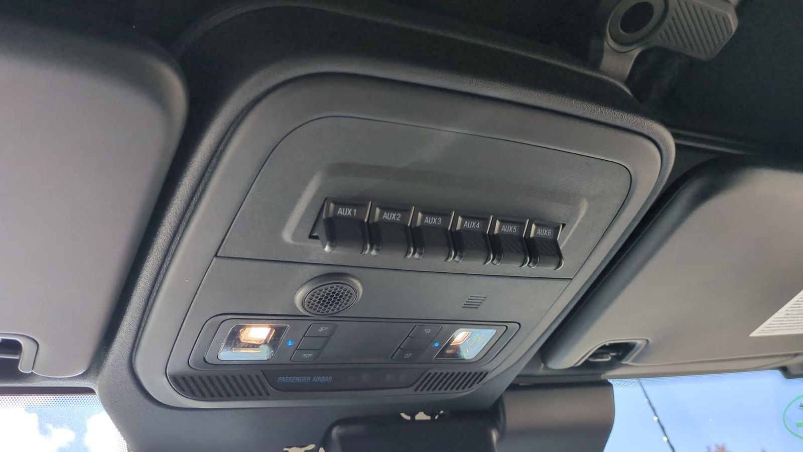 Thumbnail: 2025 Ford Bronco - 17