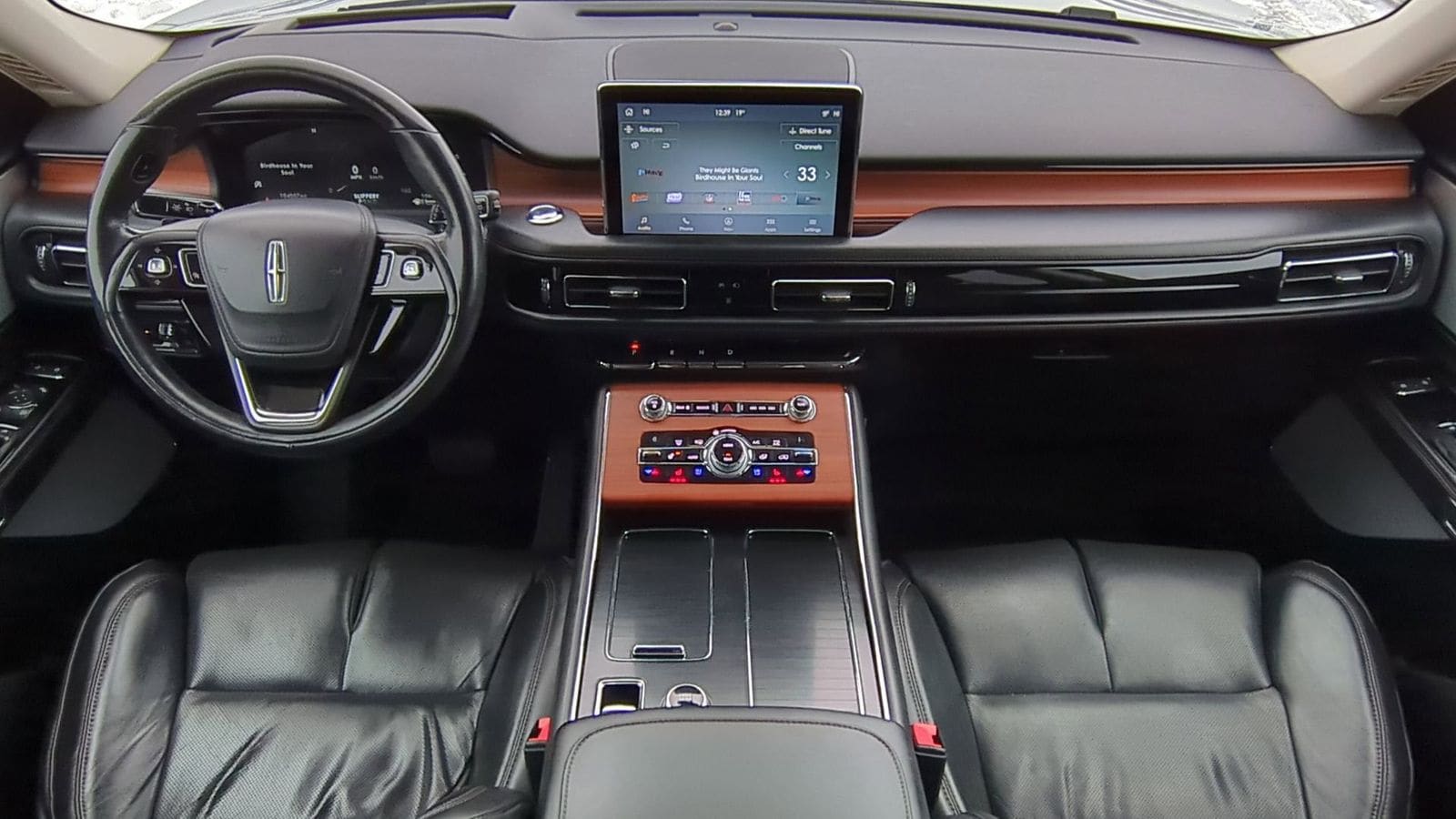 Thumbnail: 2020 Lincoln Aviator - 14