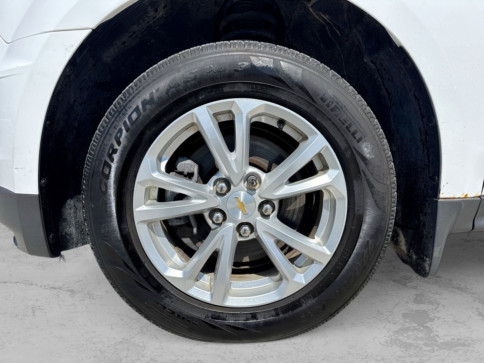 Thumbnail: 2017 Chevrolet Equinox - 12