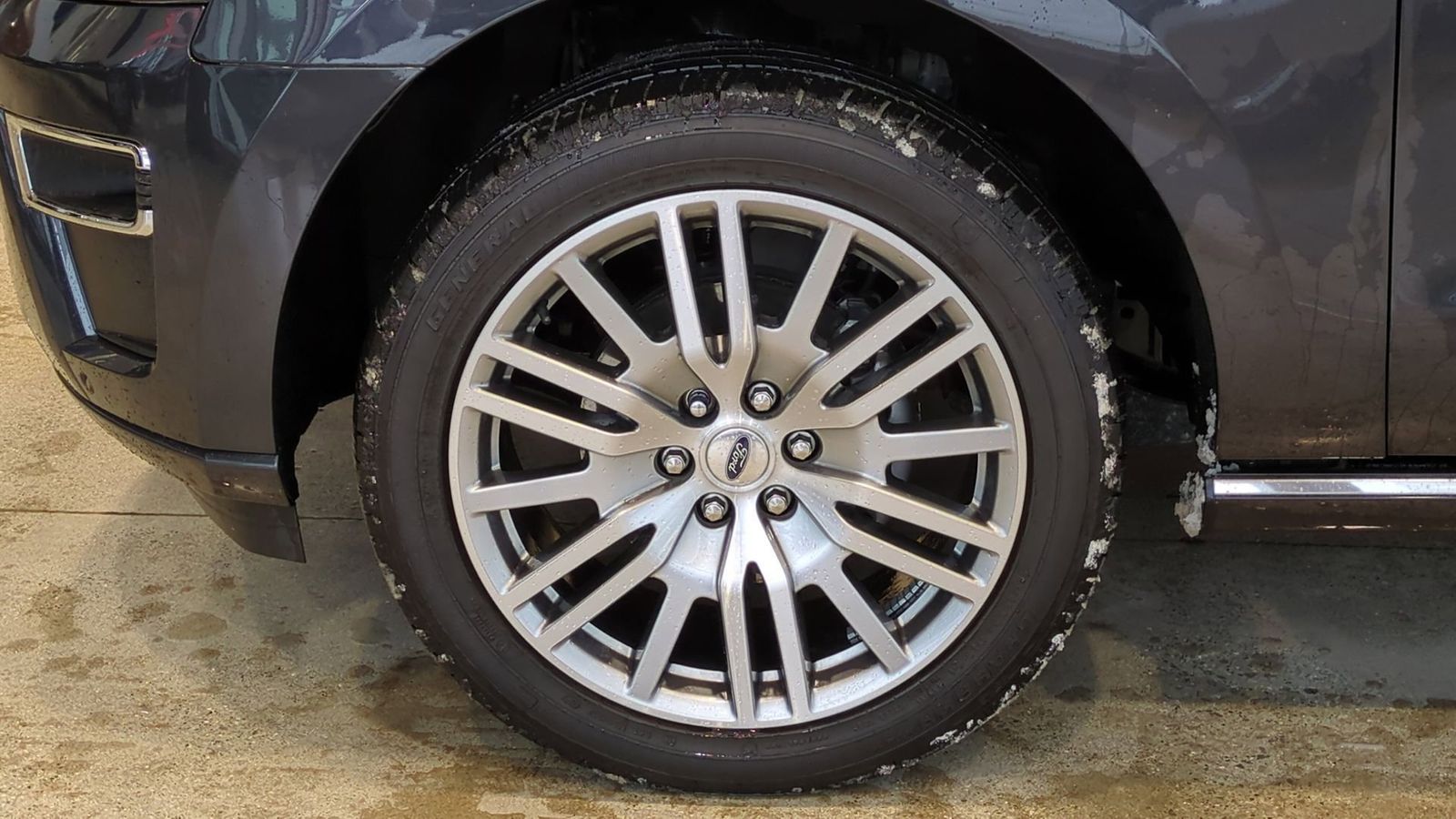 Thumbnail: 2023 Ford Expedition - 14