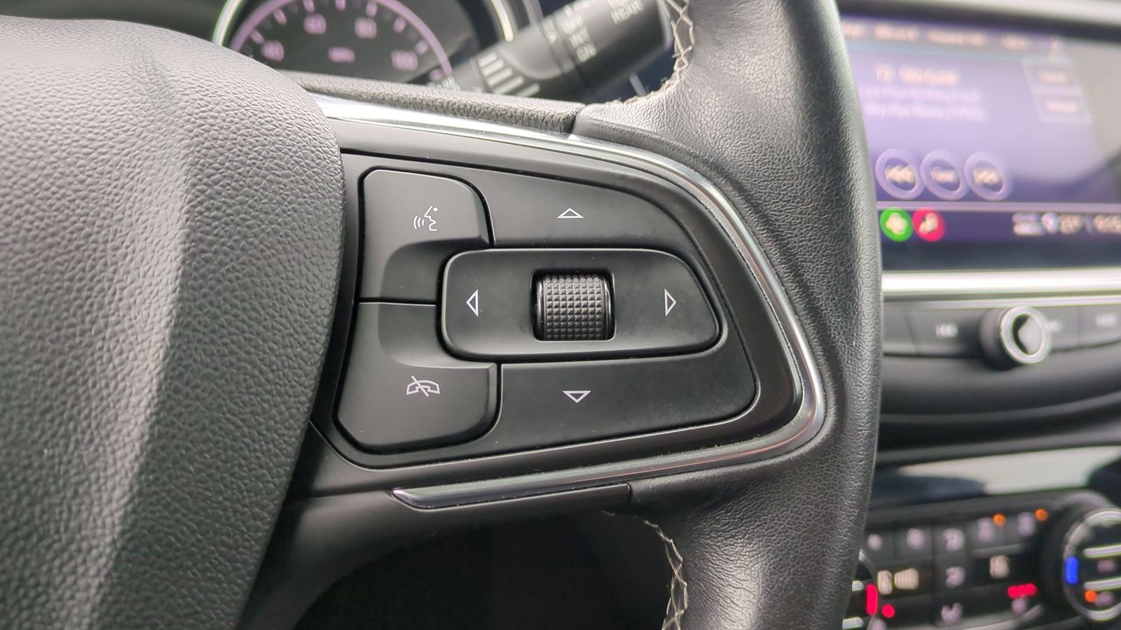 Thumbnail: 2021 Buick Encore GX - 23