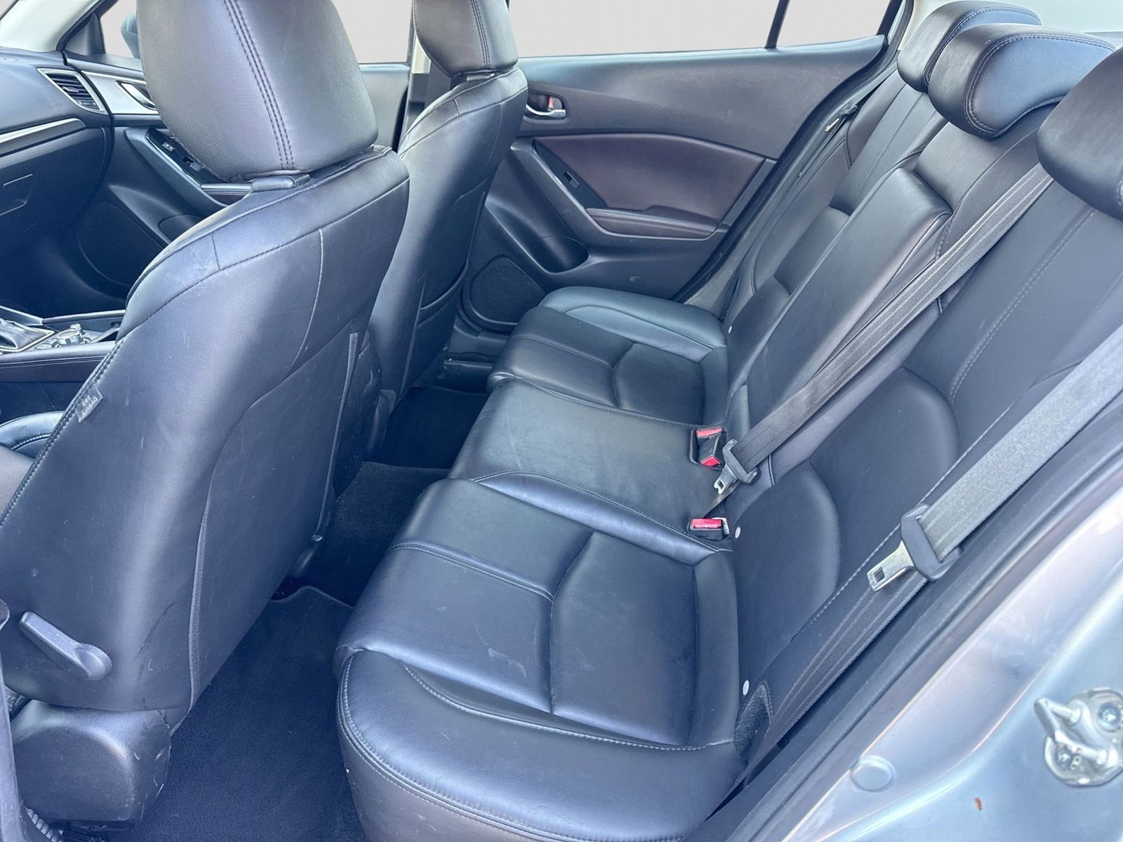 Thumbnail: 2018 Mazda Mazda3 - 4