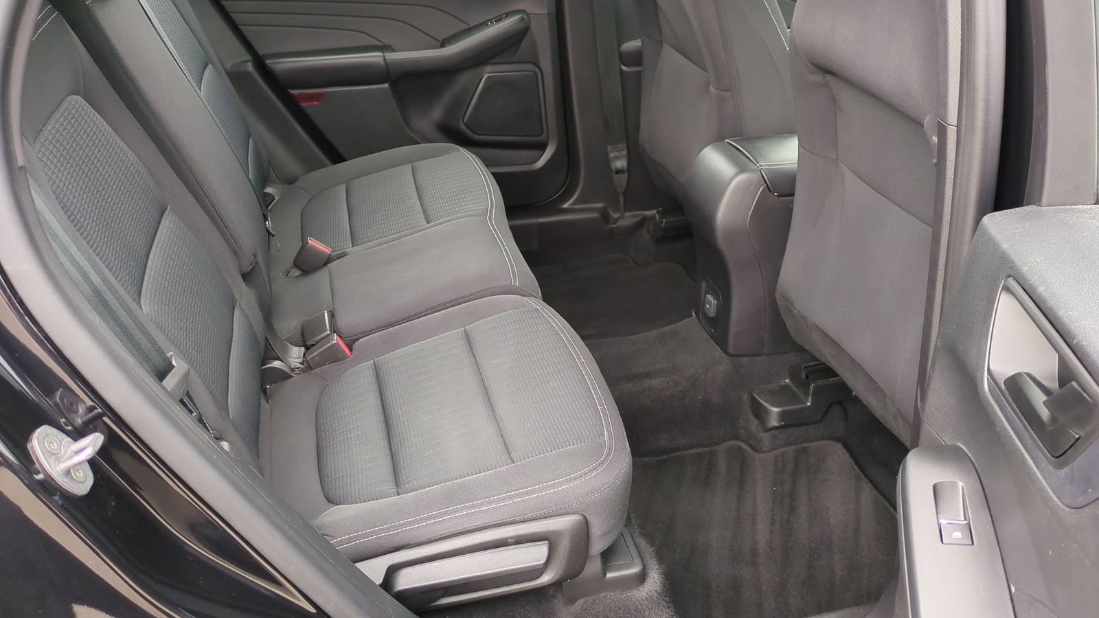 Thumbnail: 2023 Ford Escape - 10