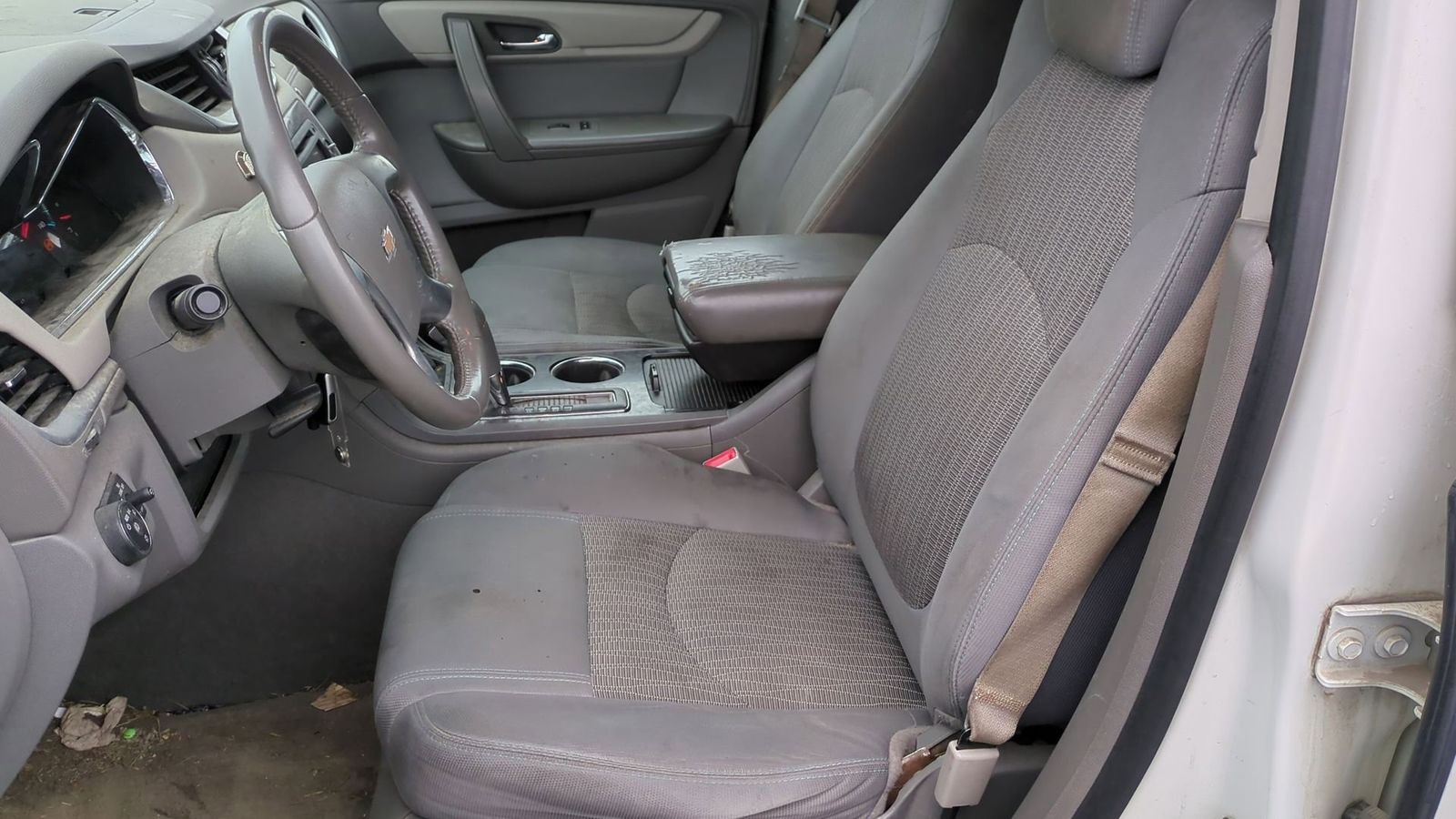 Thumbnail: 2015 Chevrolet Traverse - 10