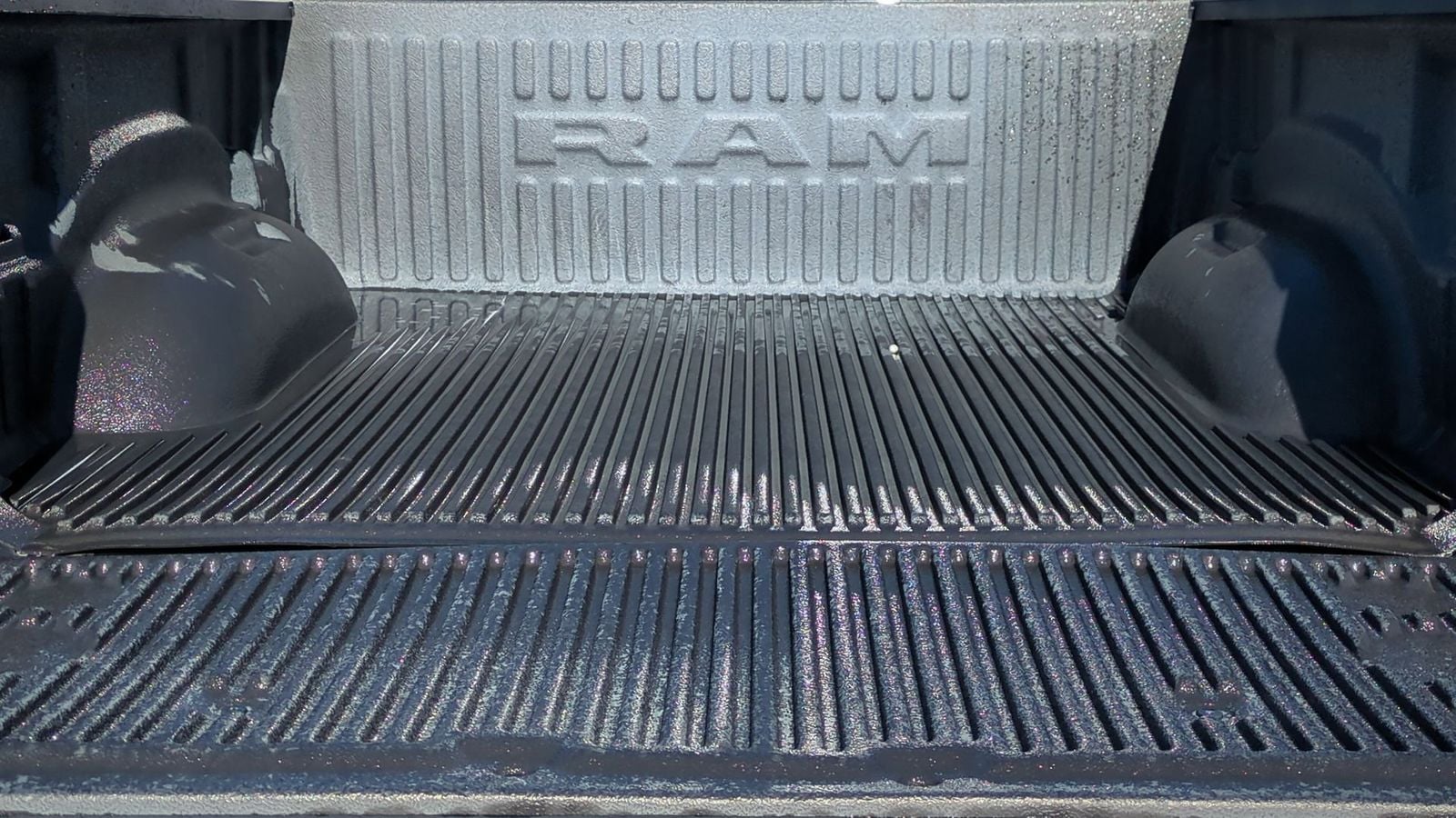 Thumbnail: 2020 RAM 1500 - 40