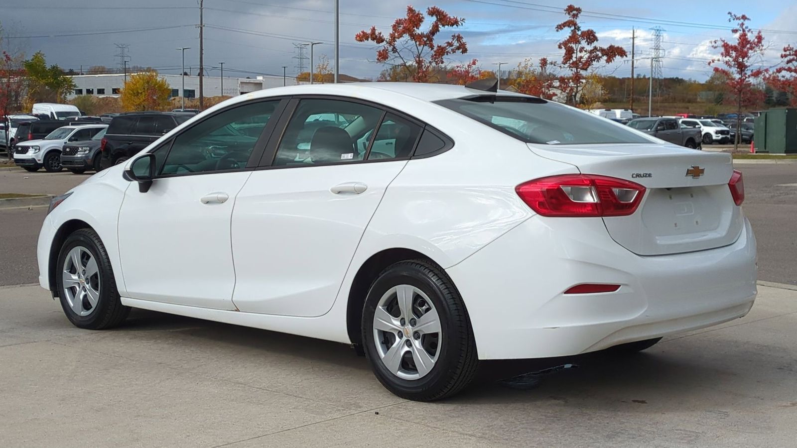 2016 Chevrolet Cruze LS photo 3