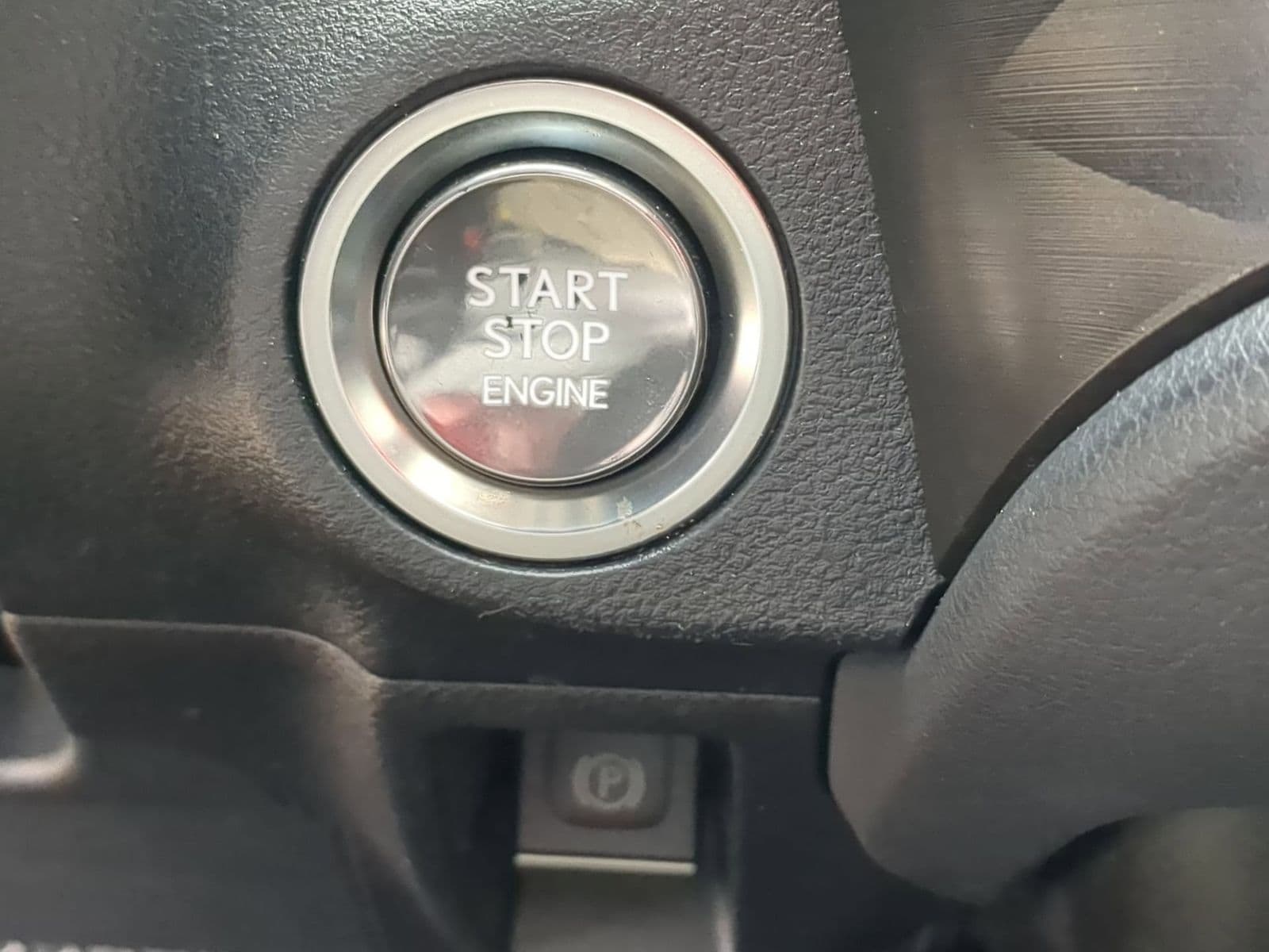 Thumbnail: 2021 Lexus ES - 32