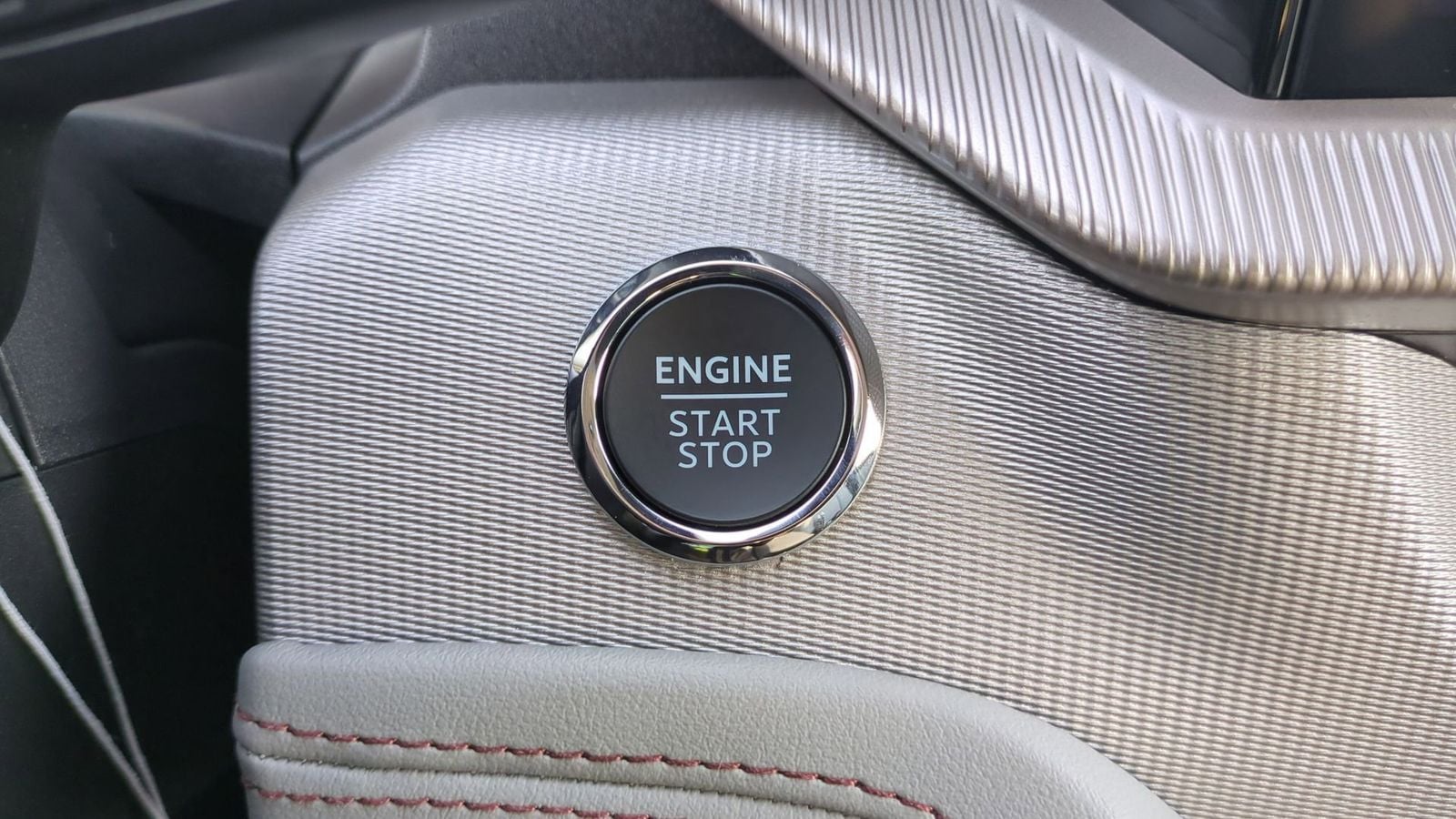 Thumbnail: 2026 Ford Explorer - 25