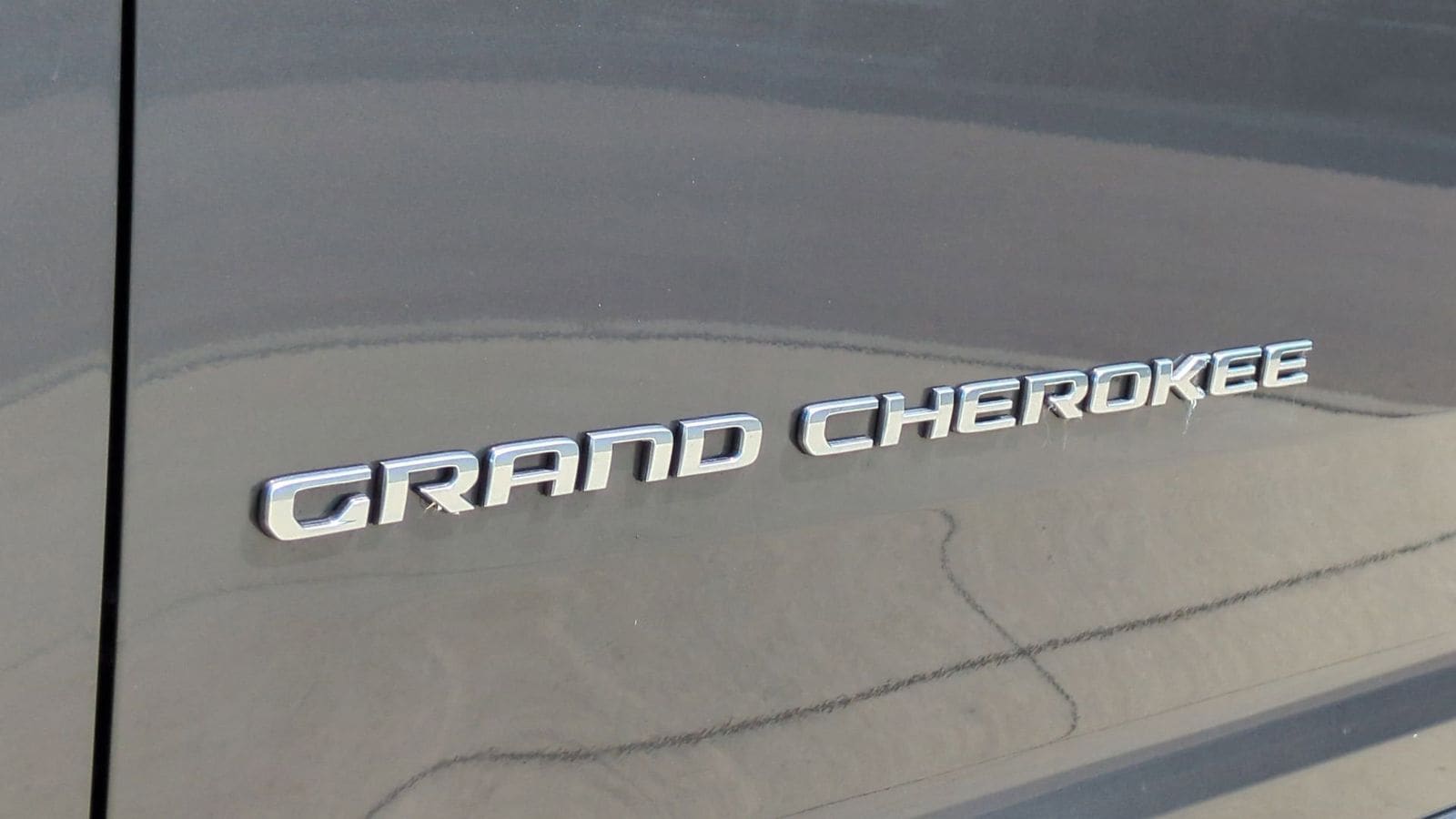Thumbnail: 2022 Jeep Grand Cherokee - 13