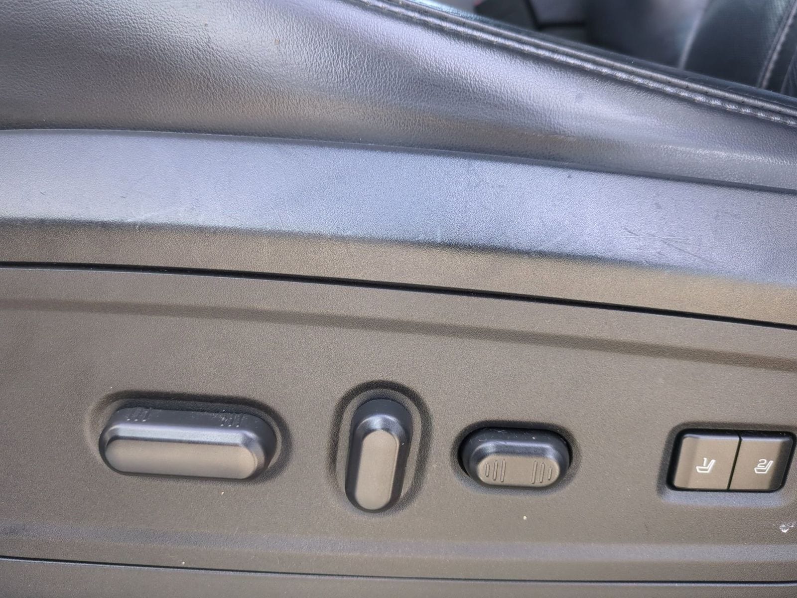 Thumbnail: 2016 Lincoln Navigator - 20