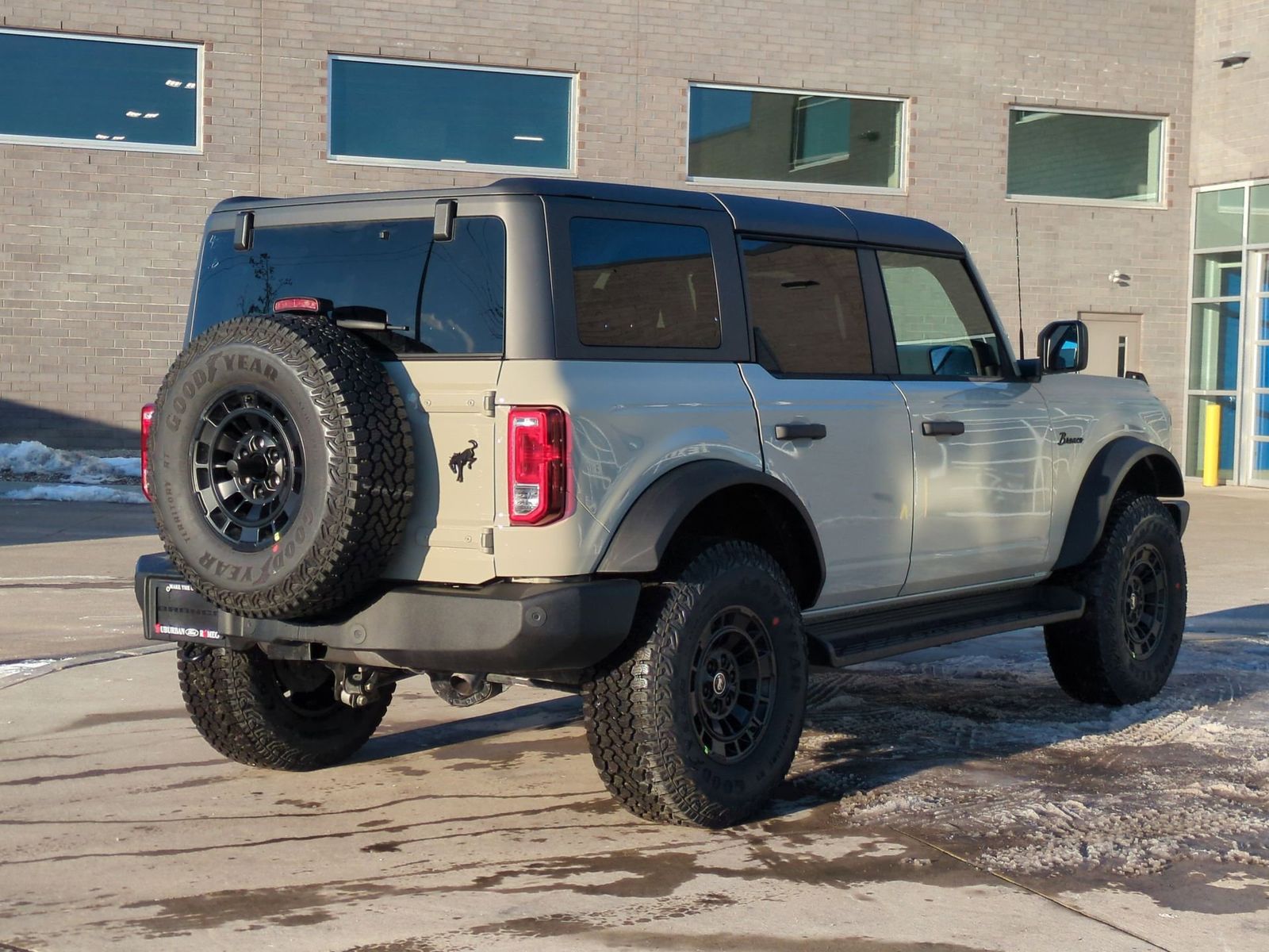 Thumbnail: 2025 Ford Bronco - 6